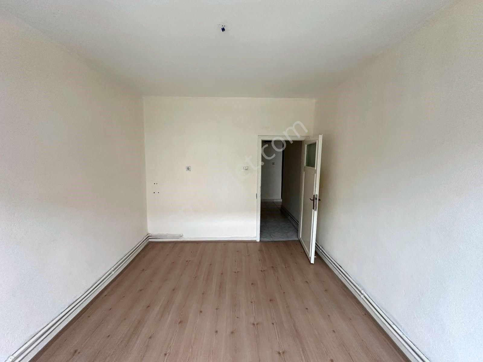 Uzman'dan İncirli Mh.de Katta Ön Cephe Yapılı 3+1 Daire - Görsel 8