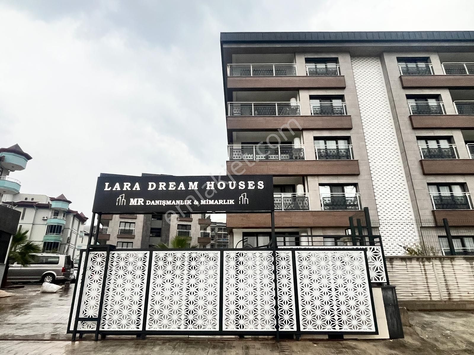 Kundu Turizm Bölgesinde Yeni Projede İskanlı Site İçi Havuzlu K.otoparklı 1+1 - Görsel 22