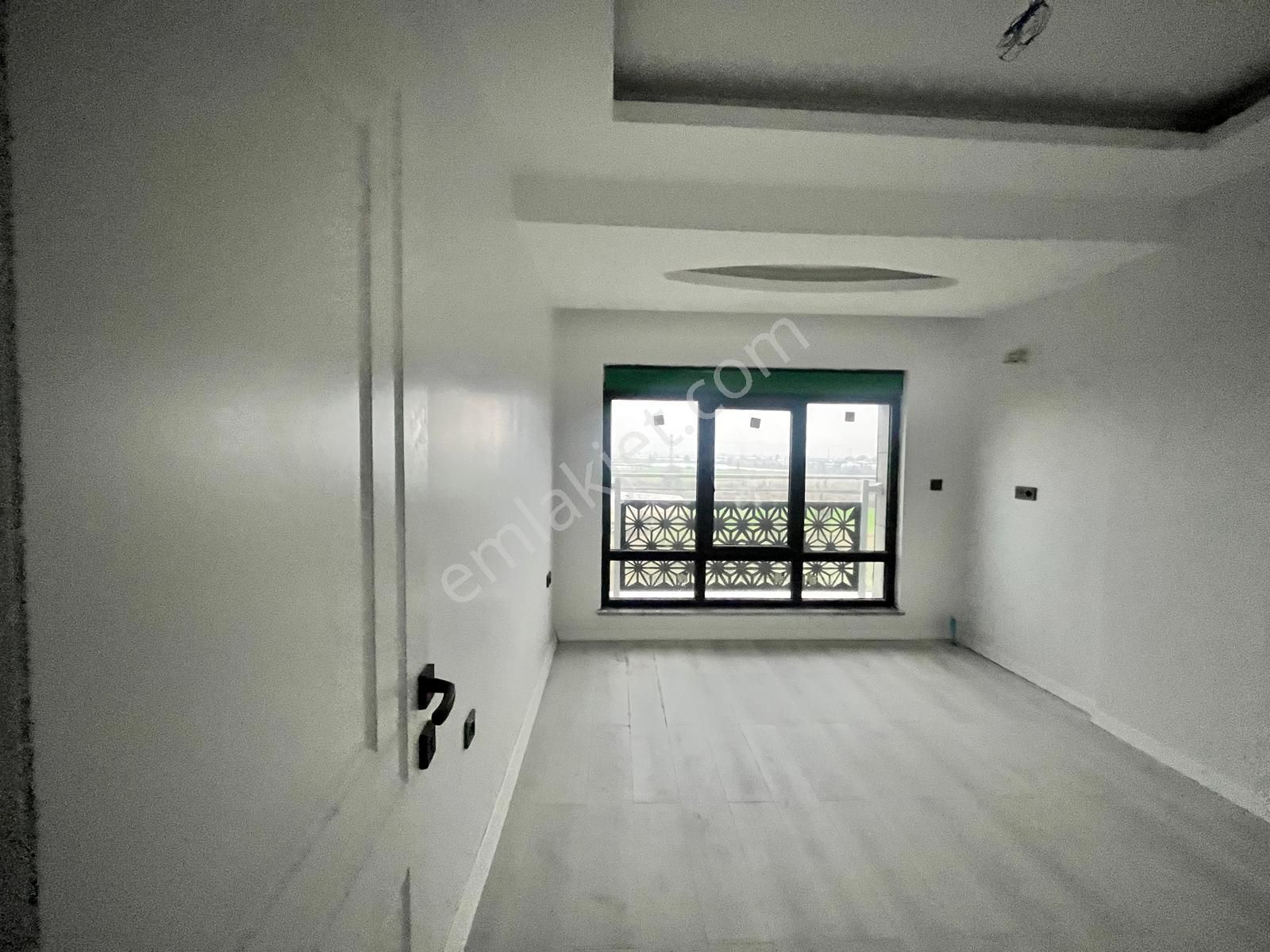 Kundu Turizm Bölgesinde Yeni Projede İskanlı Site İçi Havuzlu K.otoparklı 1+1 - Görsel 15