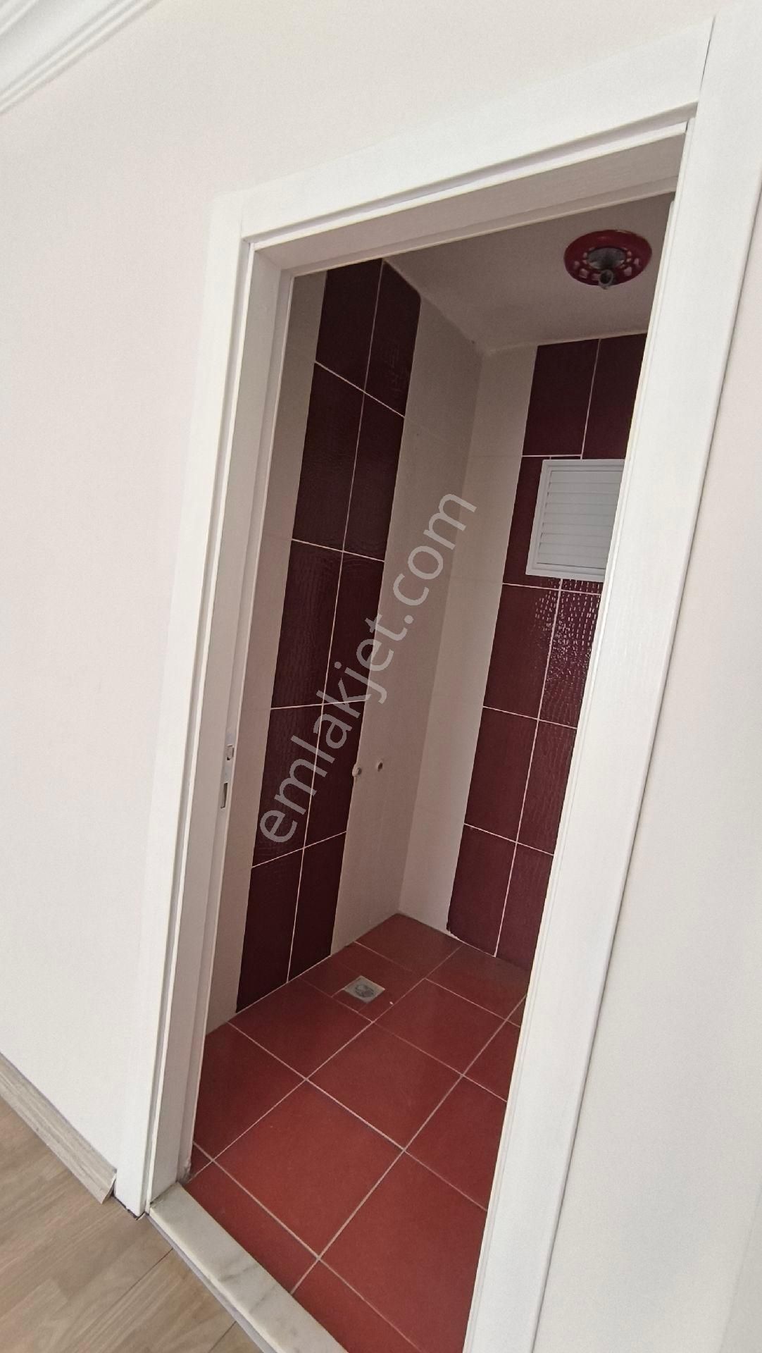 Sena Emlak'tan 29 Ekim Mah.merkezi Konum Da Ara Kat'ta 3+1 Ebeveyn Banyolu Kiralık Daire - Görsel 12