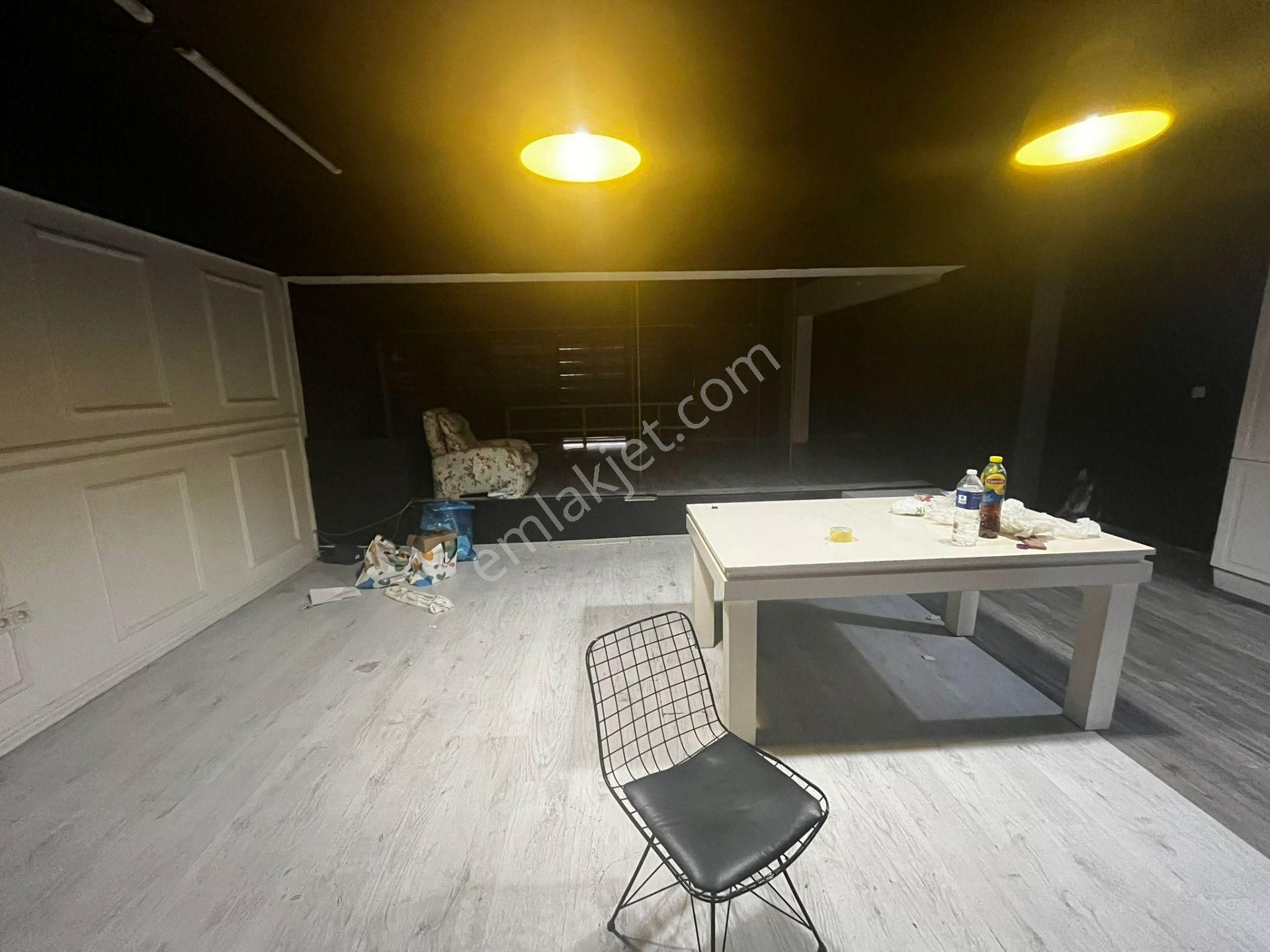 Em-of Emlak'tan 200 M2 Bölmeli Şık Yapılı Köşe Kiralık İş Yeri - Görsel 16
