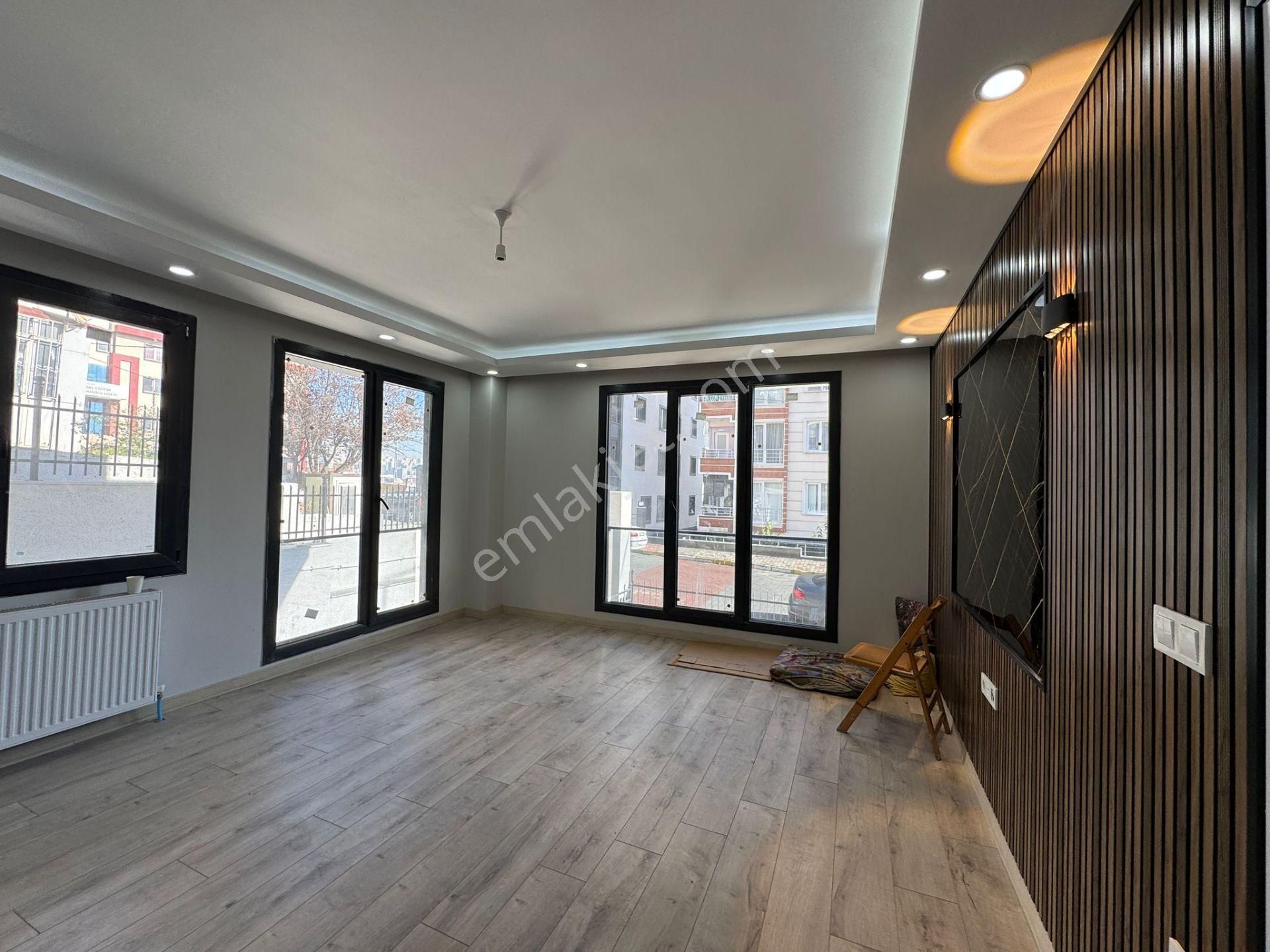 Beylikdüzü Yakuplu Da Satılık 2+1 Giriş Kat Ön Cephe Sıfır Daire - Görsel 12