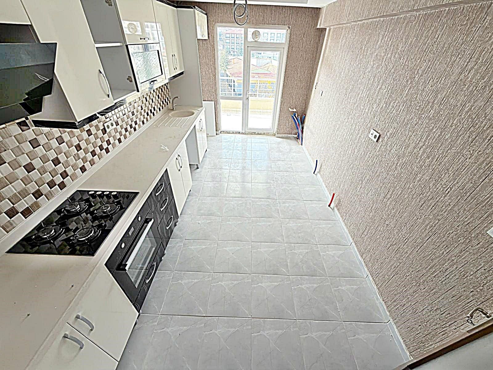 Keçiören Karakaya Mah Sıfır Bina Katta Cad Yakın Güney Cephe