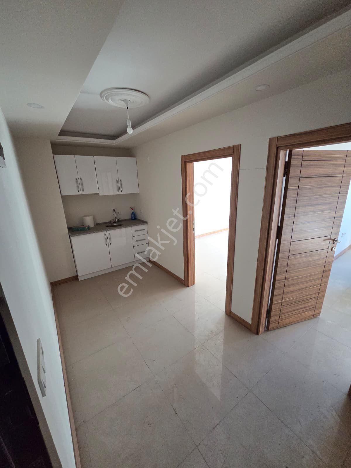 Sahibinden Ada Caddesi Üzerinde Kiralık 1+1 Mutfaklı Sıfır Ofis - Görsel 4