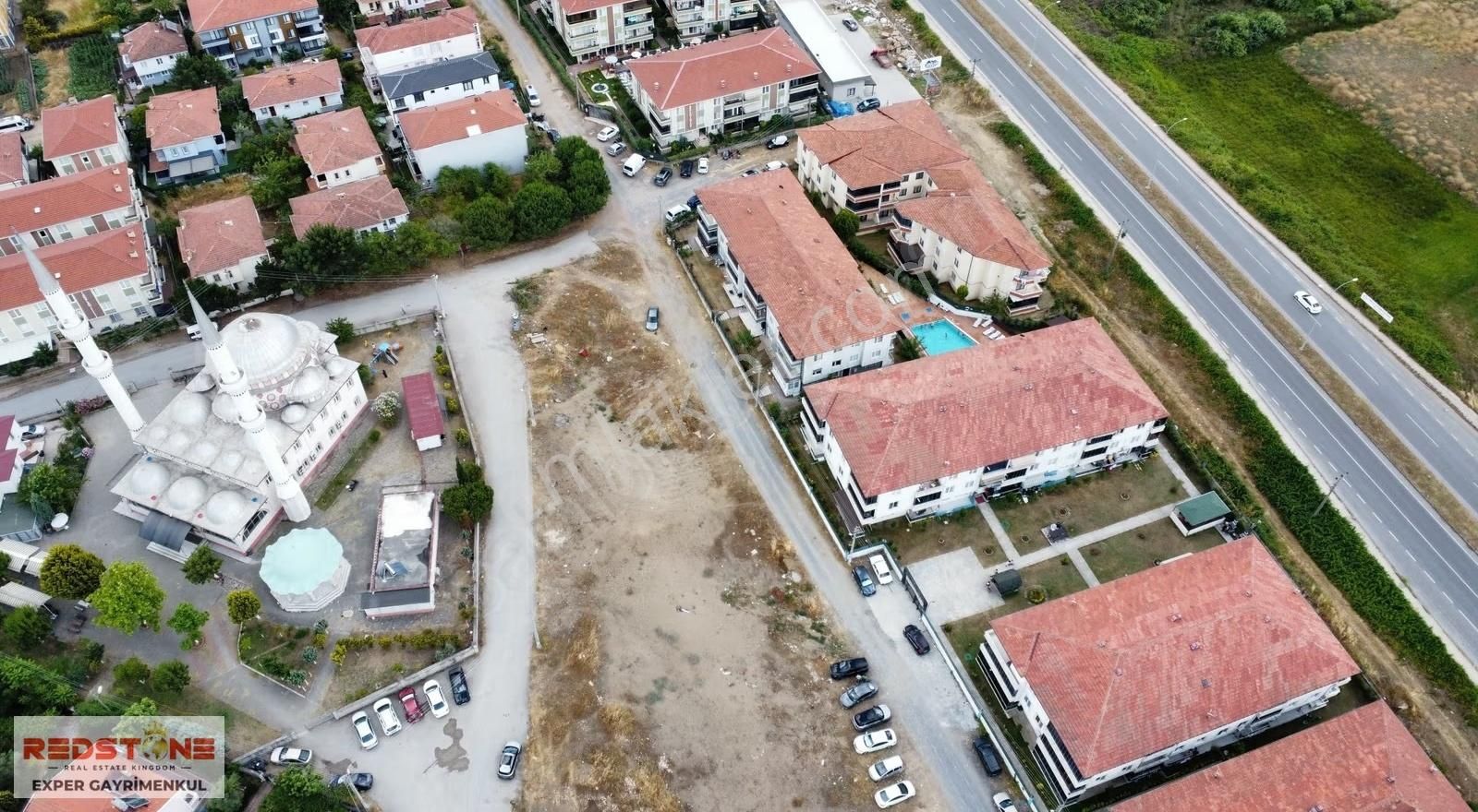 Havuzlu Sitede, Denize Yürüme Mesafesinde Satılık 2+1 - Görsel 14