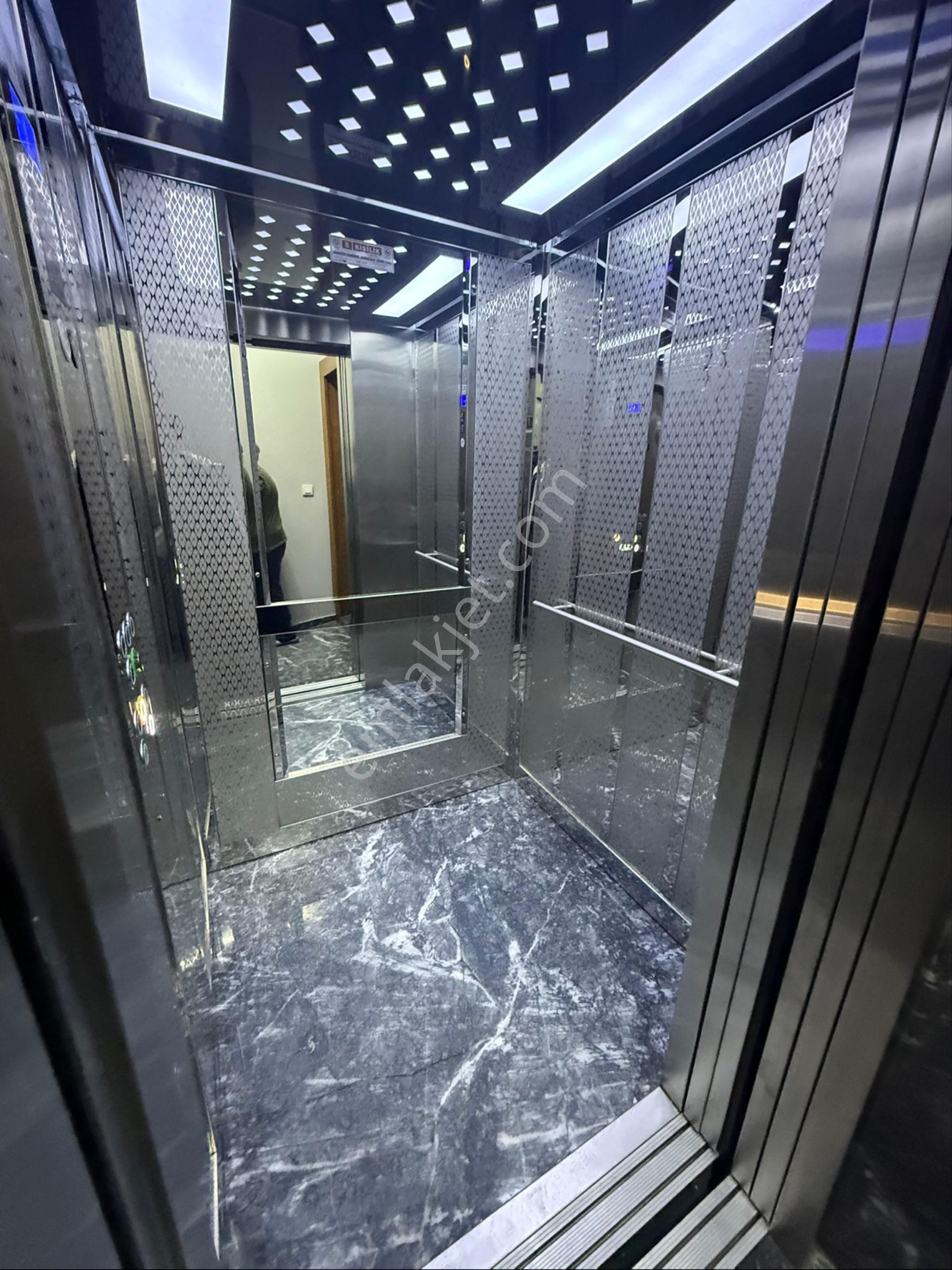 Cebeci Mahallesi 2+1 105 M2 Tramvaya Yakın Lüks Sıfır Asansörlü Bahçe Katı Kiralık Daire - Görsel 25