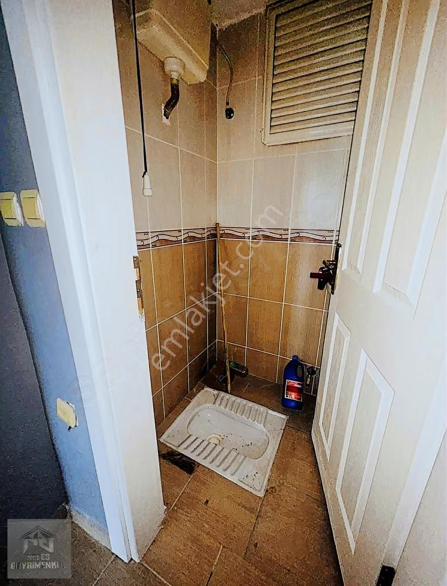 Muhittin Mahallesinde Haftanın Fırsat 3+1 Dairesi - Görsel 23