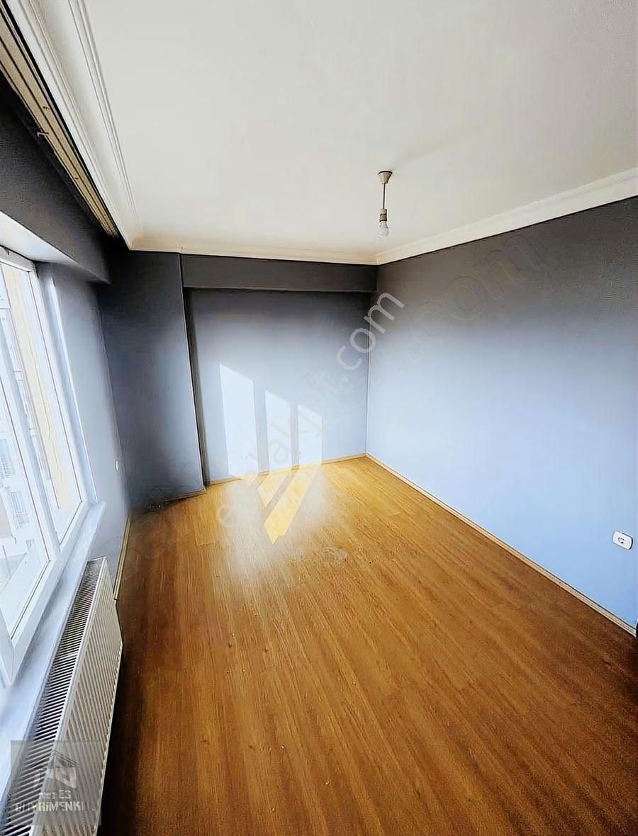 Muhittin Mahallesinde Haftanın Fırsat 3+1 Dairesi - Görsel 6