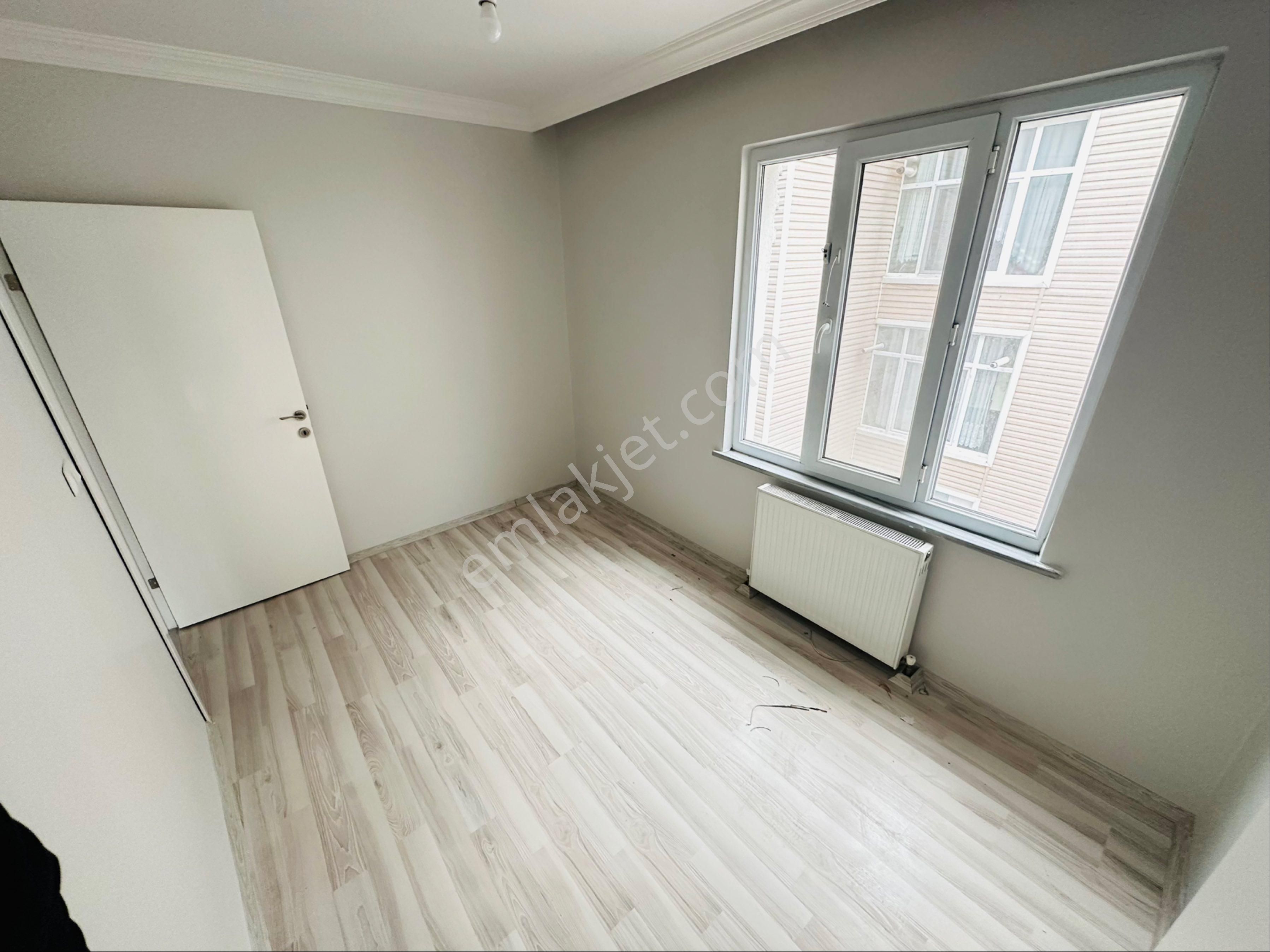 Kapaklı‘nın Merkezinde Kiralık Ön Cephe Ara Kat - Görsel 15