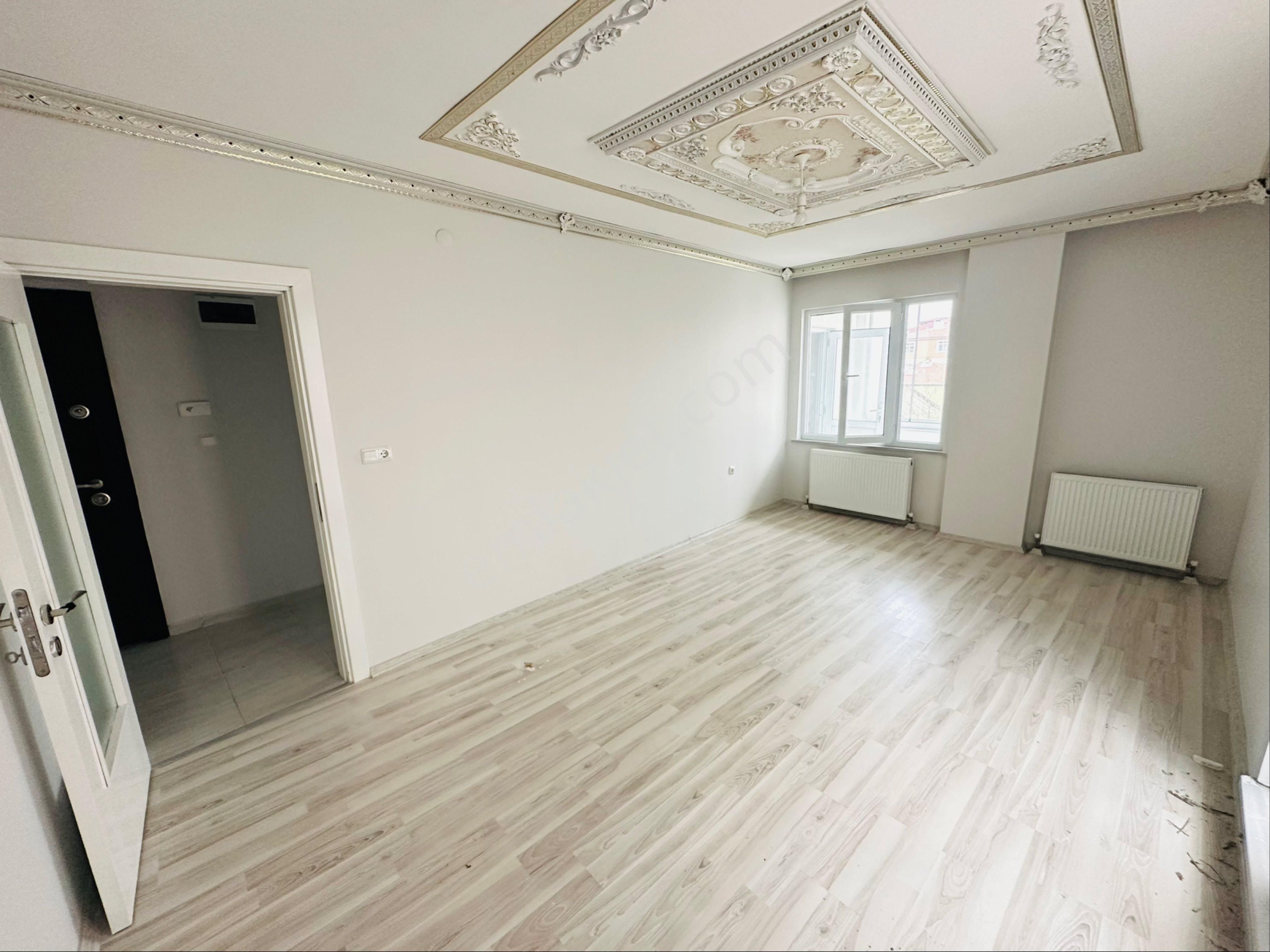 Kapaklı‘nın Merkezinde Kiralık Ön Cephe Ara Kat - Görsel 5