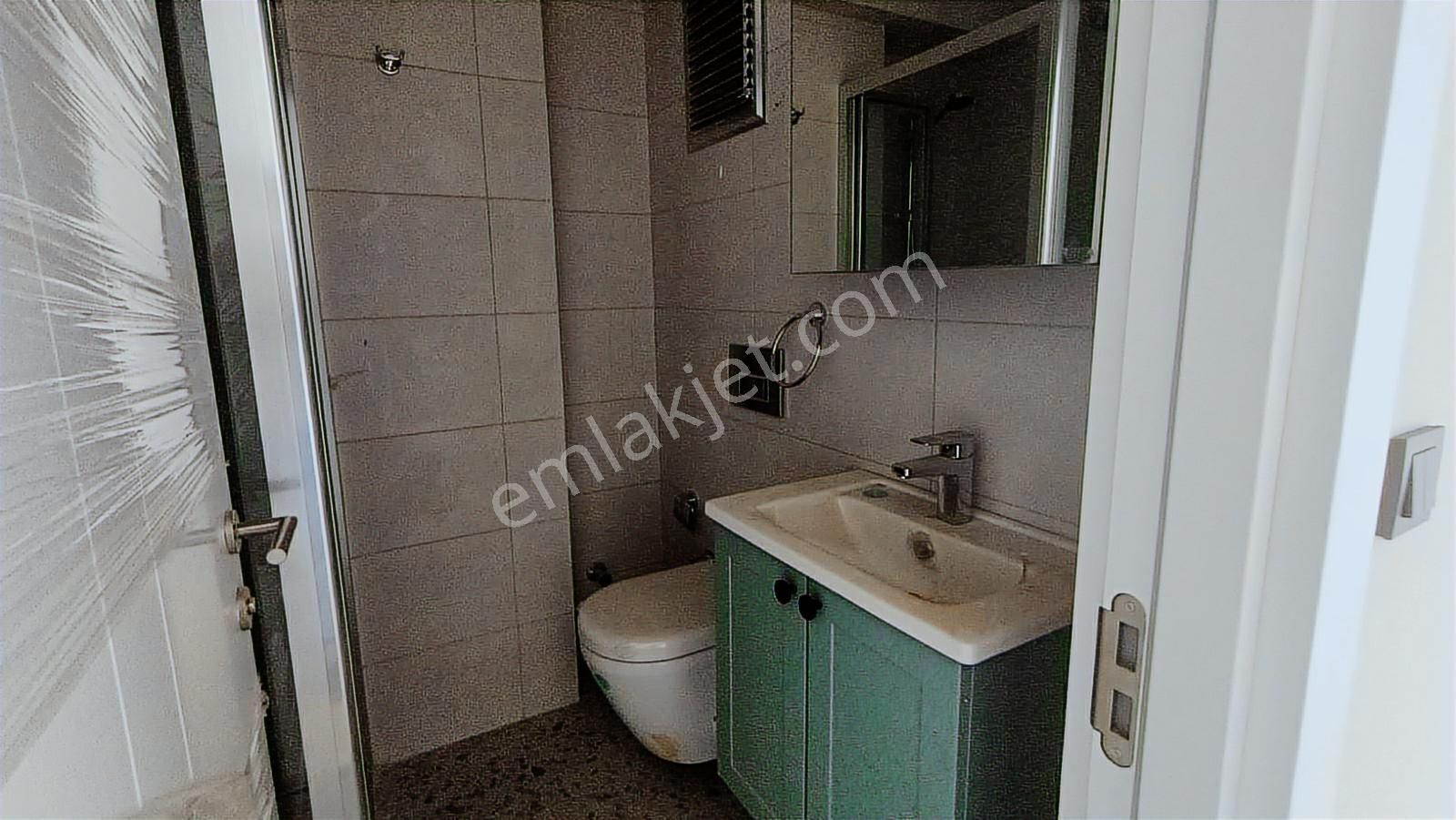 Kılıçoğlu Bornova Da Kiralık 1+1 Sıfır Daire - Görsel 15