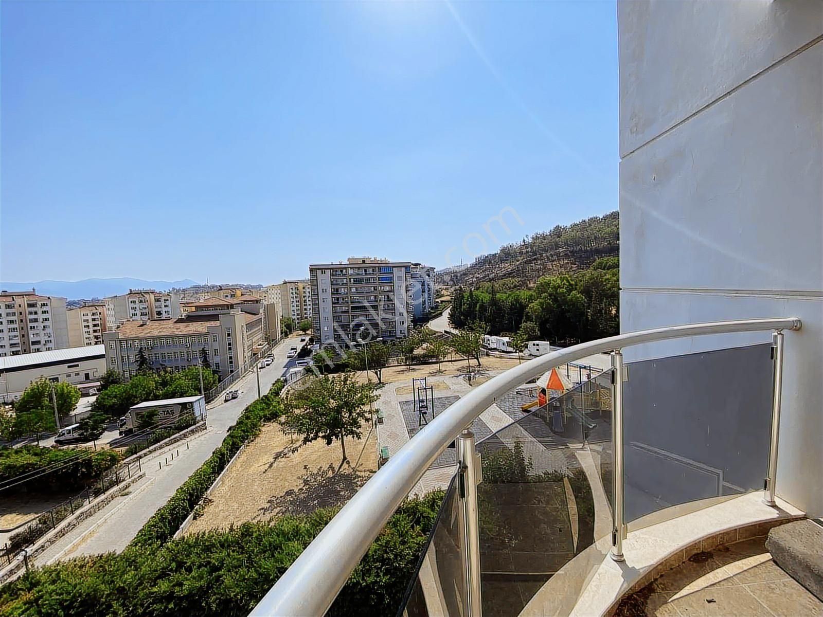 Karşıyaka Zübeyde Hanım Mah. Satılık Ebeveyn Banyolu 3+1 Daire - Görsel 34