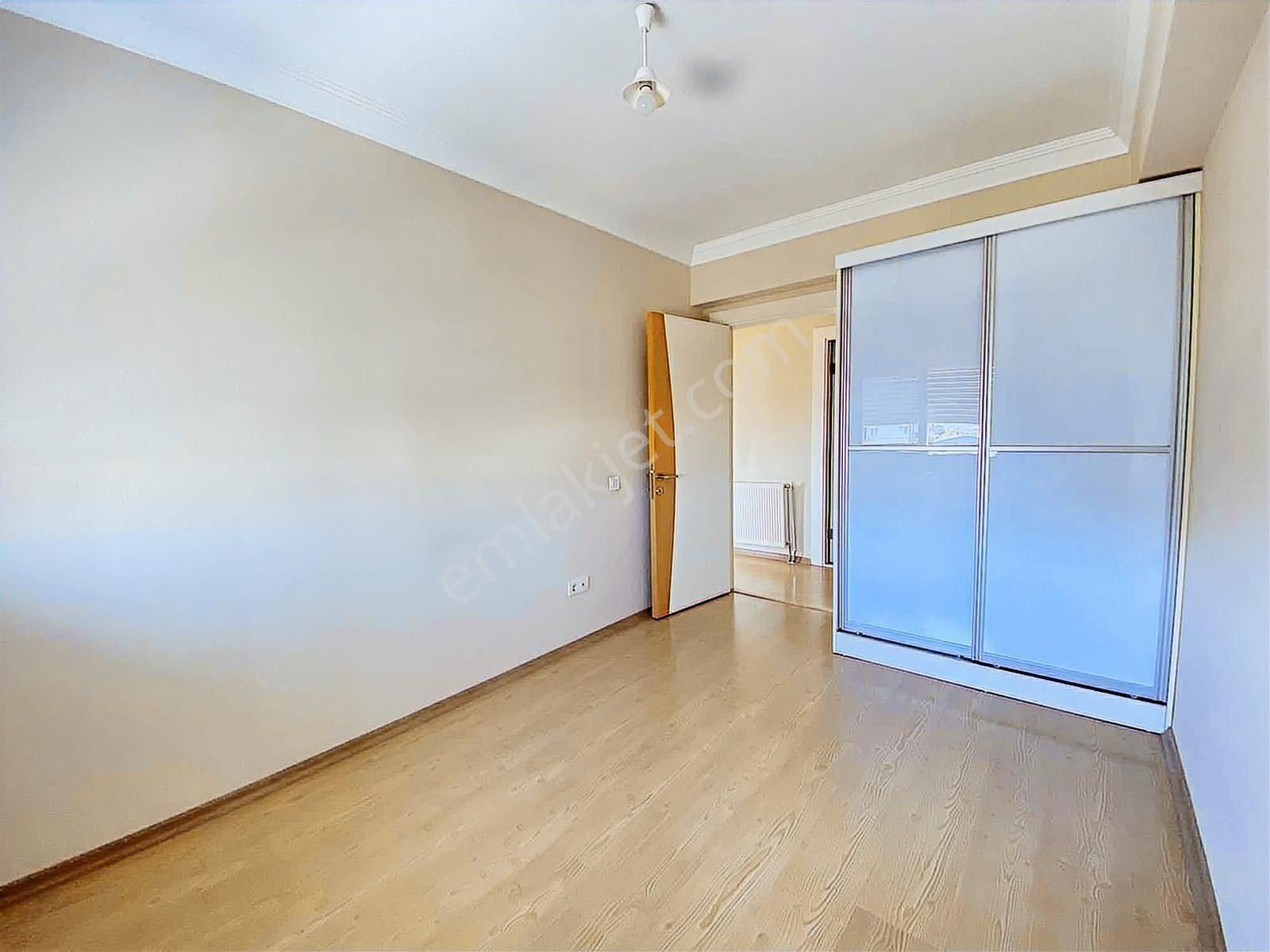 Karşıyaka Zübeyde Hanım Mah. Satılık Ebeveyn Banyolu 3+1 Daire - Görsel 21