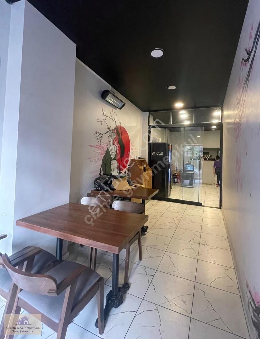 Yeşilköy Çarşıda Satılık Komple Bina - Görsel 6