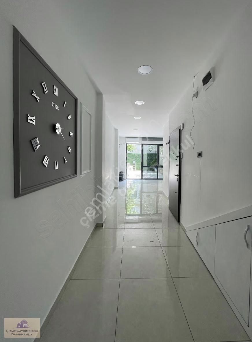 Yeşilköy Çarşıda Satılık Komple Bina - Görsel 13