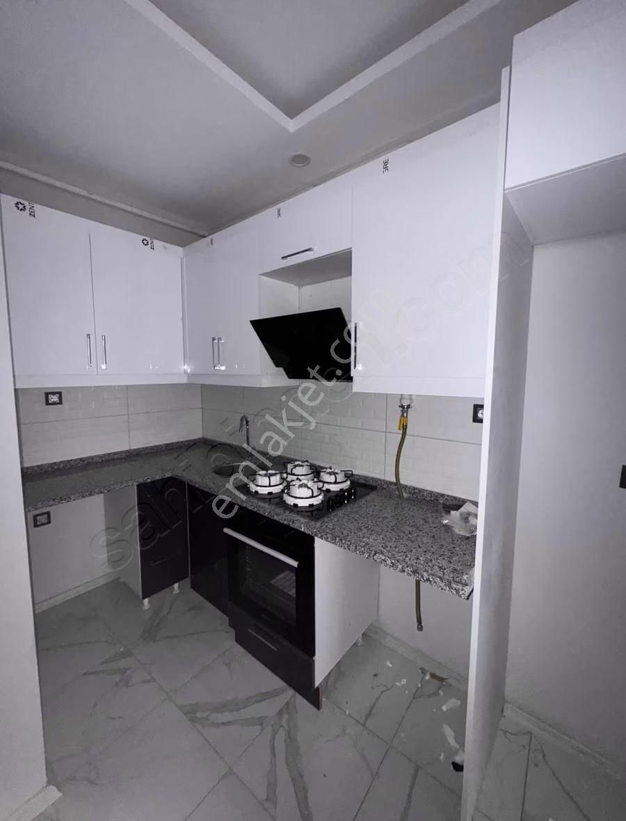 Üniversite Mevkii Kiralık 1+1 Daire Doğalgazlı - Görsel 3