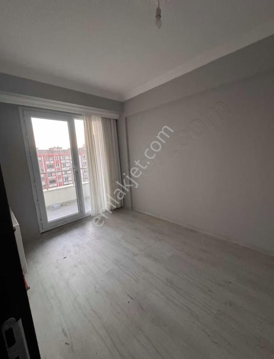 Üniversite Mevkii Kiralık 1+1 Daire Doğalgazlı - Görsel 23