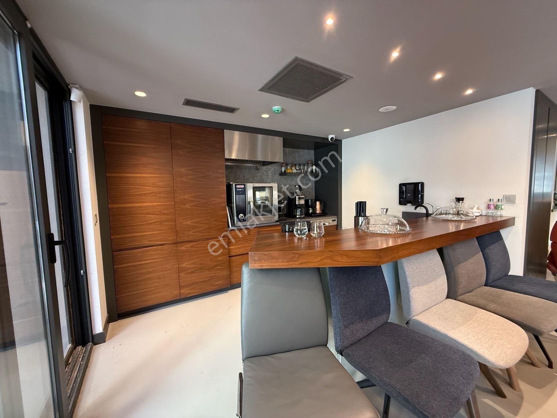 Selamiçeşme Bağdat Caddesi Nde Her İşe Uygun Kiralık Dükkan - Görsel 16