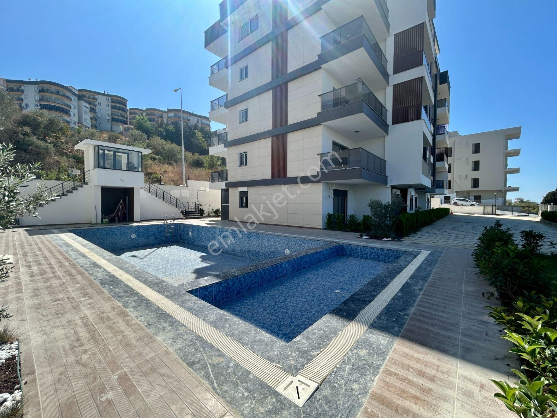 Kuşadası 4+1 Genış, Denız Manzaralı Lüx, Doğalgazlı Daıre - Görsel 10