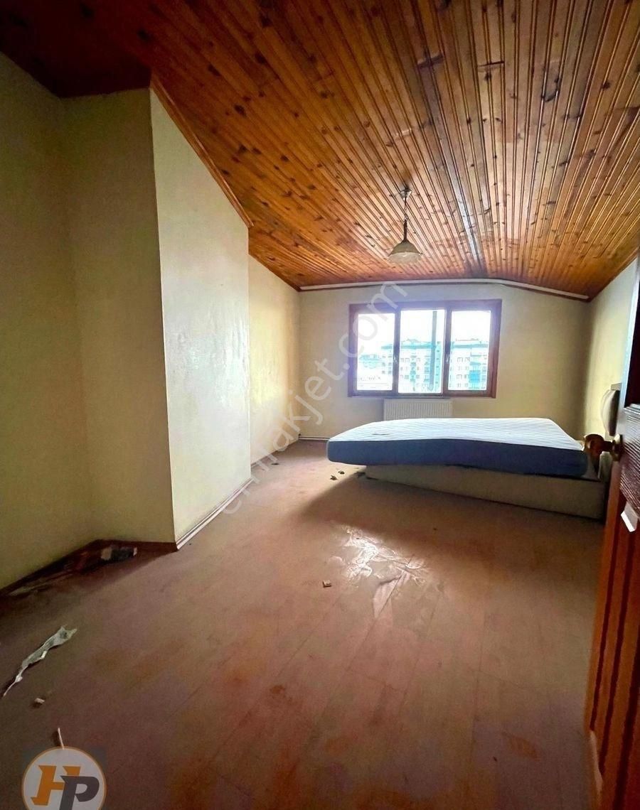 Kanarya Mahallesinde Cadde Üstünde Yatırımlık Satılık Daire - Görsel 11