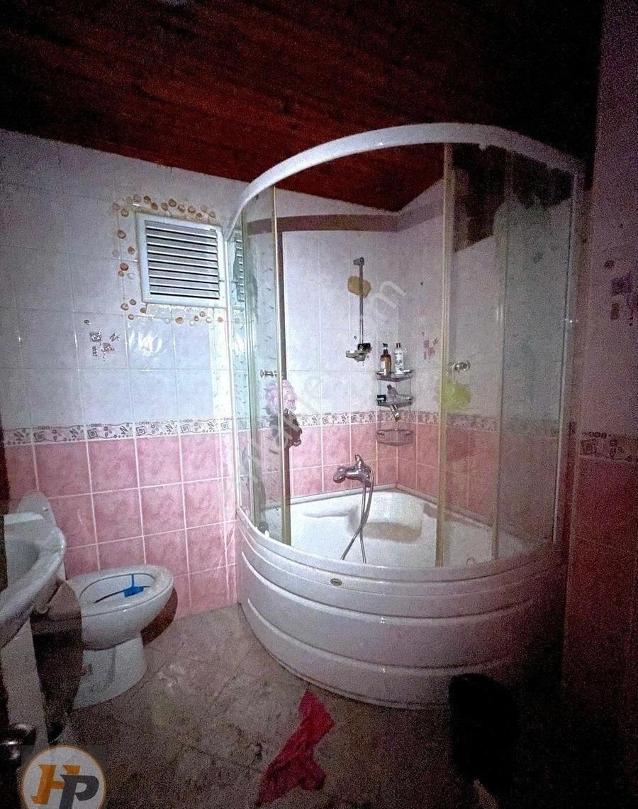 Kanarya Mahallesinde Cadde Üstünde Yatırımlık Satılık Daire - Görsel 10