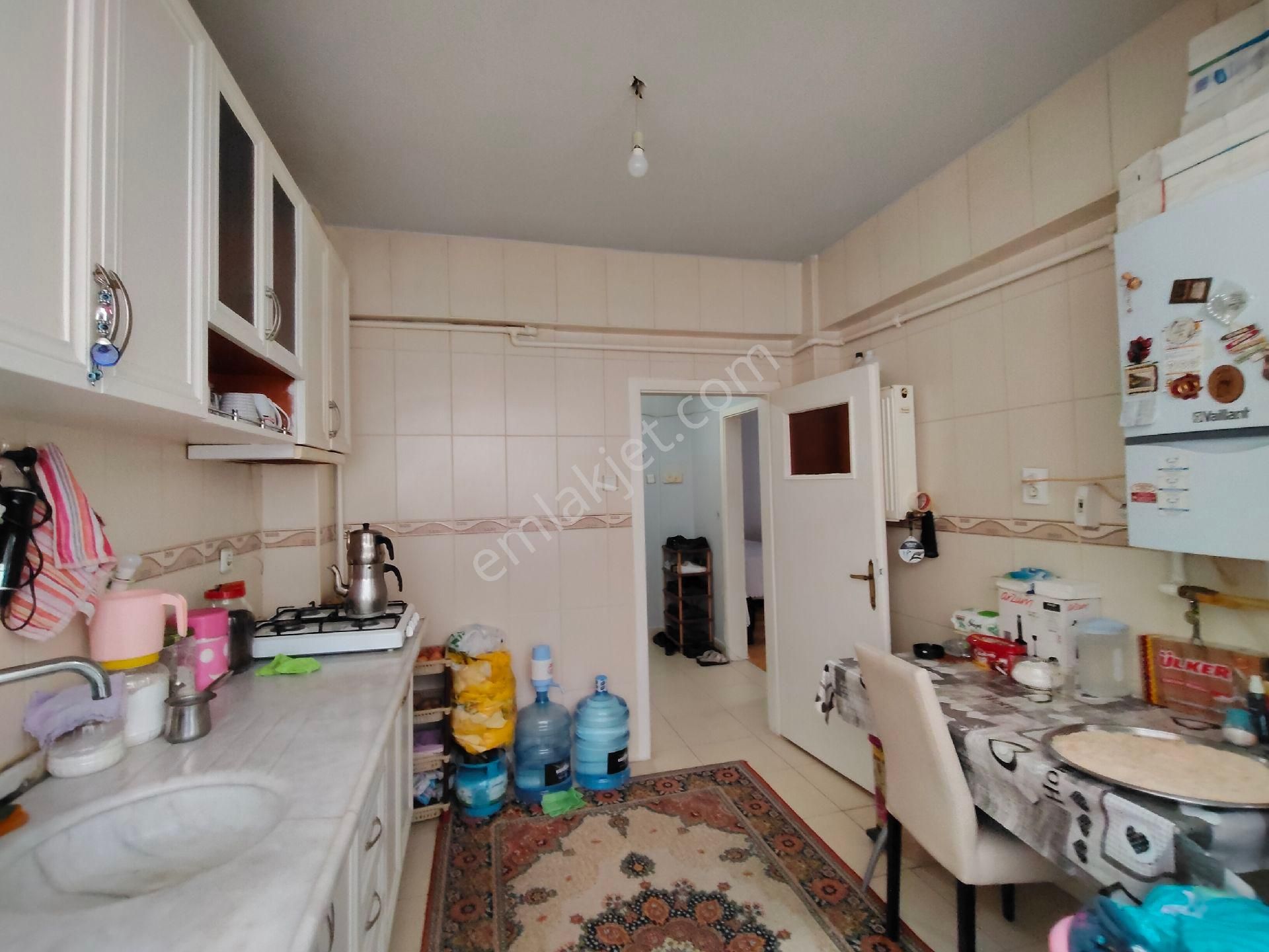 Krediye Uygun, Öveçler Kabil Cd. Yakını 3+1,katta,iskanlı, Balkon, Kombi,klima - Görsel 6