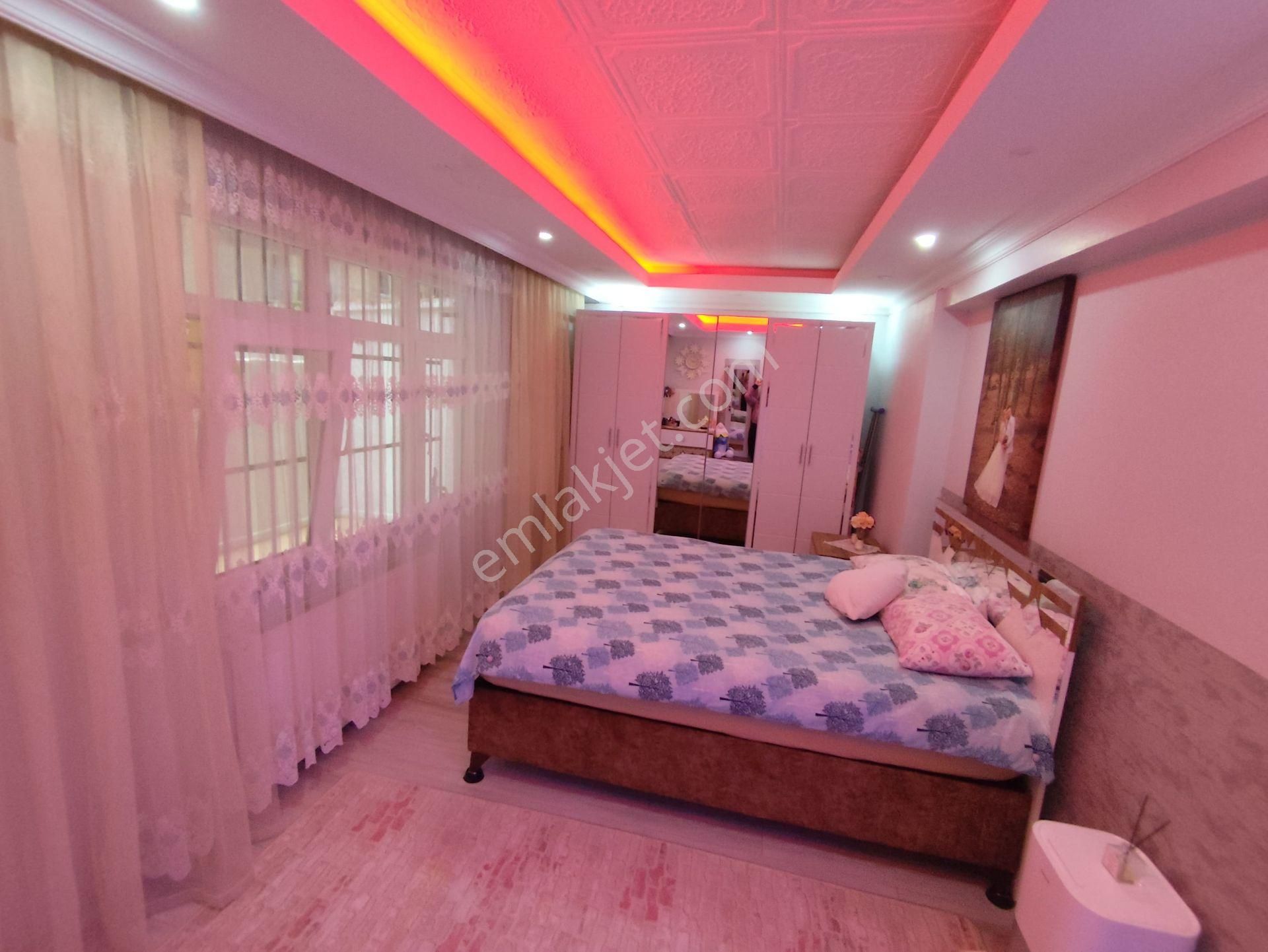 İsmetpaşa Mh 2+1 Ultra Lüx 140m²mükemmel Camları Yüksek Bahçekat - Görsel 12