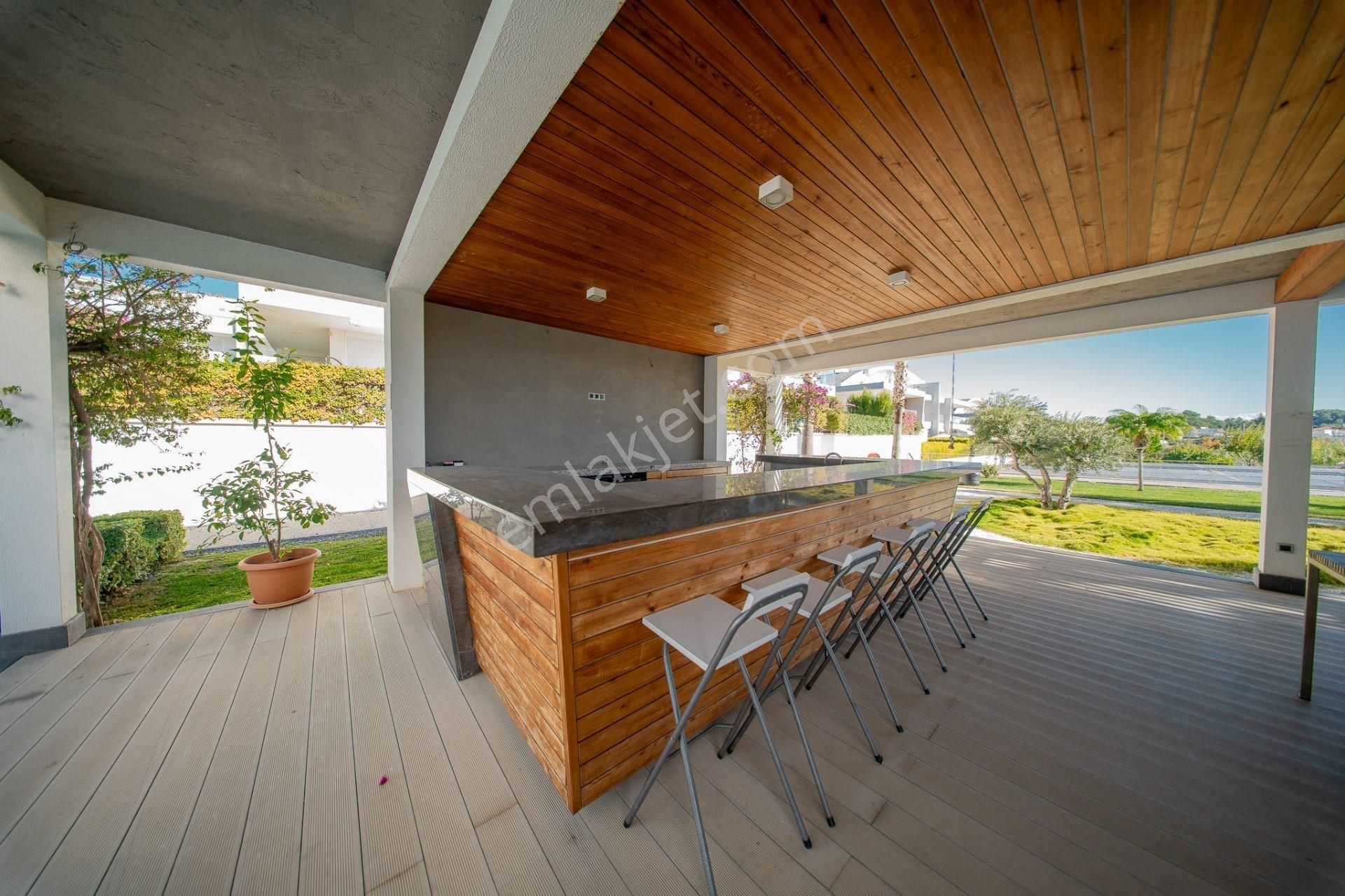 Ilıca'da Elysıum Sitesinde Satılık 3+1 Lüks Daire - Görsel 32