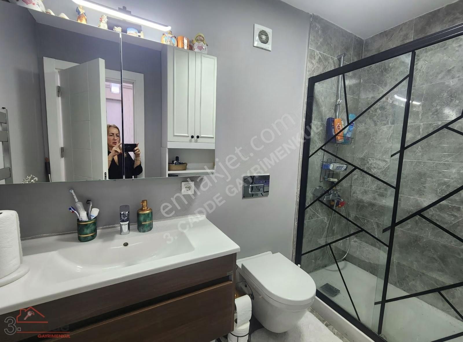Asmalı Bahçeşehir Büyük Bahçeli Bahçe Katı 3+1satılık Daire - Görsel 18