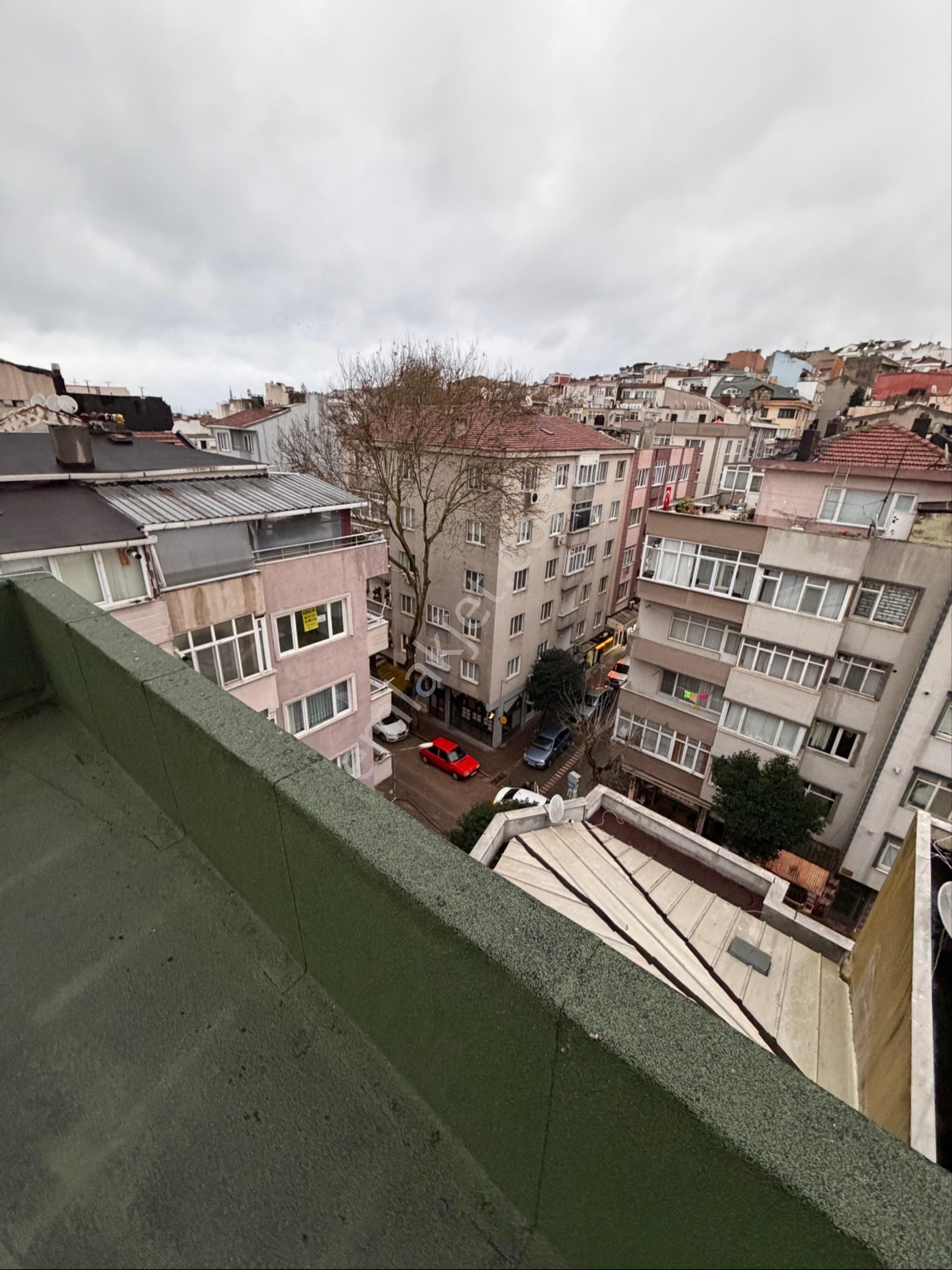 Sahininden Satılık Bandırma Şehir Merkezinde Geniş 2+1 Daire - Görsel 24