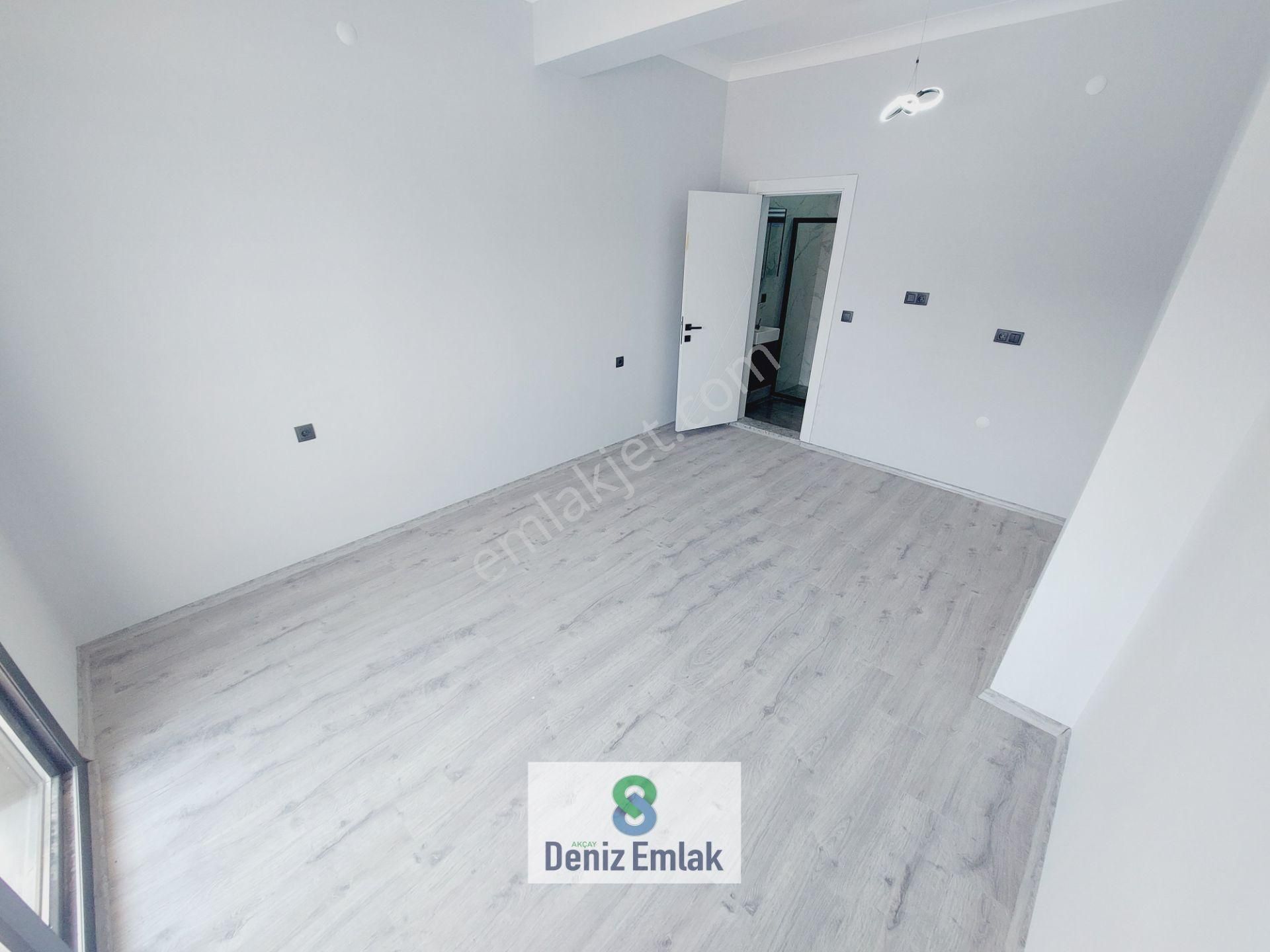 Denizden Akçayda Ön Cephe Ebeveynli Geniş Lüks Satılık 2+1 Daire. - Görsel 10