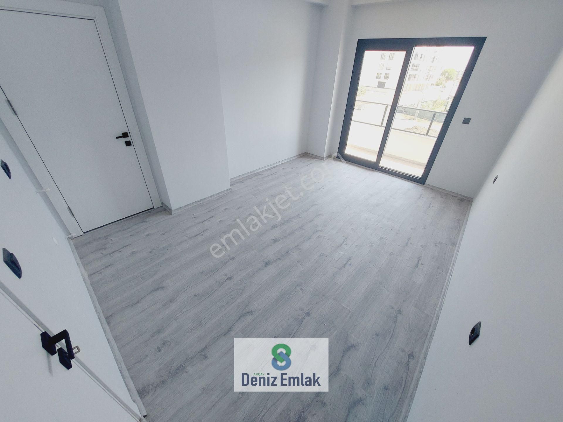 Denizden Akçayda Ön Cephe Ebeveynli Geniş Lüks Satılık 2+1 Daire. - Görsel 15