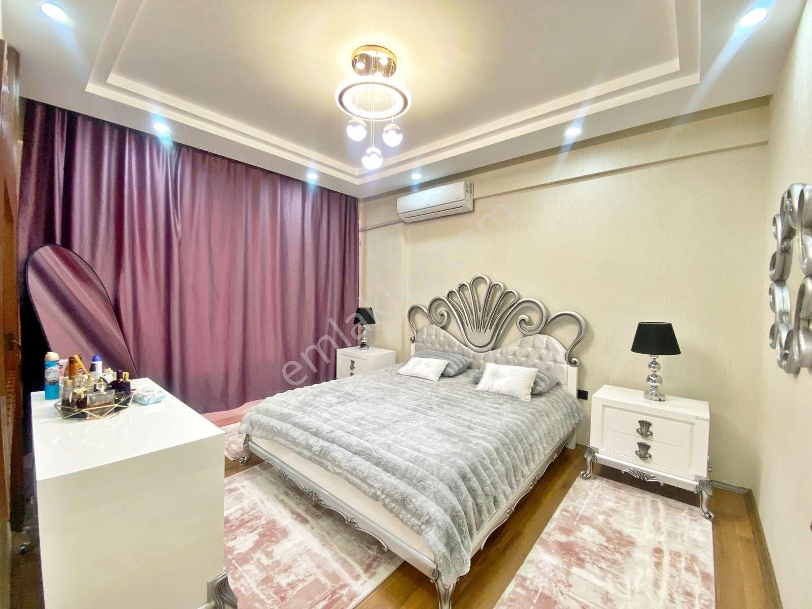 Fıstıklık'ta Modern Tasarımlı Cam Balkonlu Ultra Lüx 4+1 Daire - Görsel 19