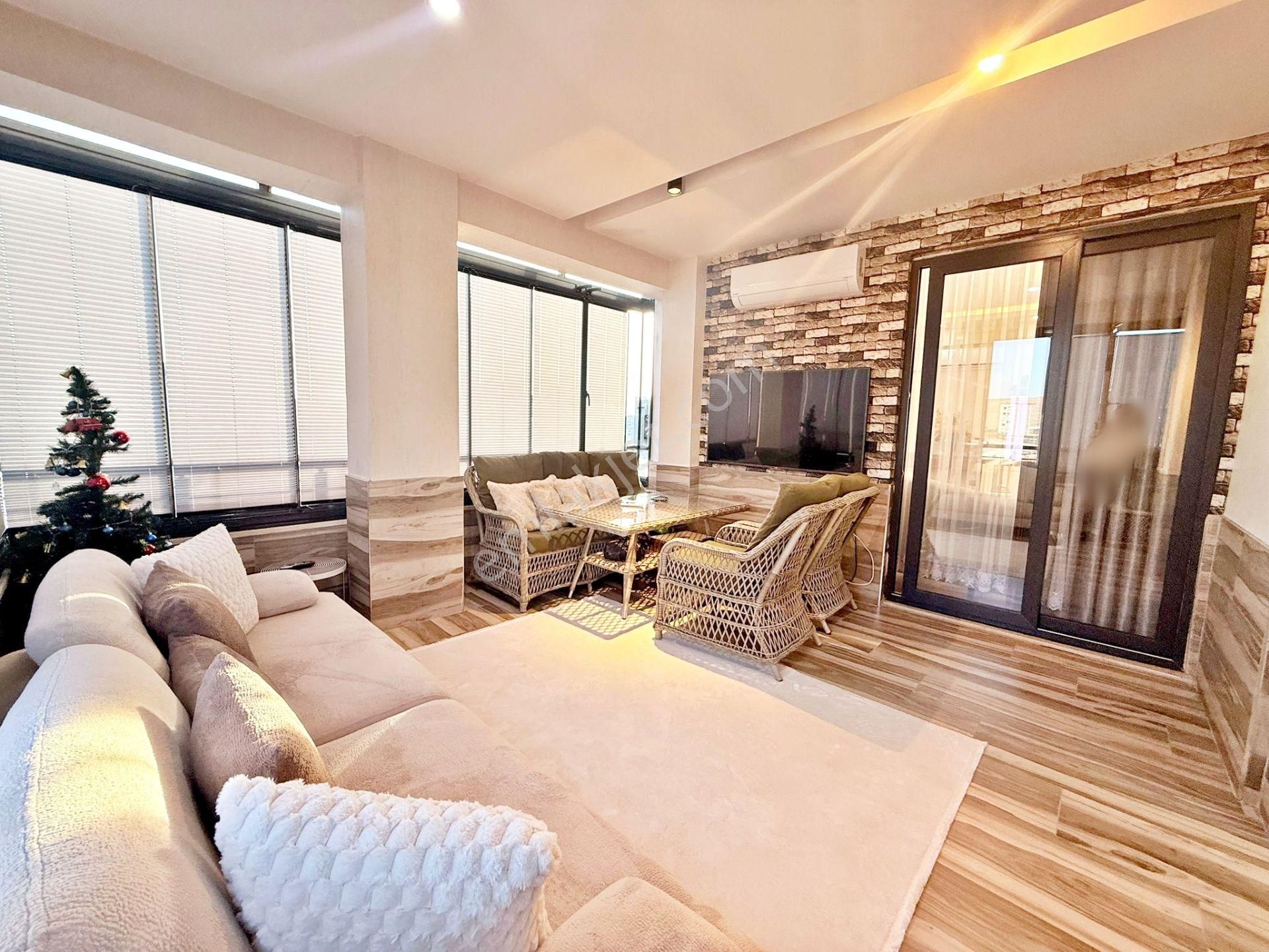 Fıstıklık'ta Modern Tasarımlı Cam Balkonlu Ultra Lüx 4+1 Daire - Görsel 6