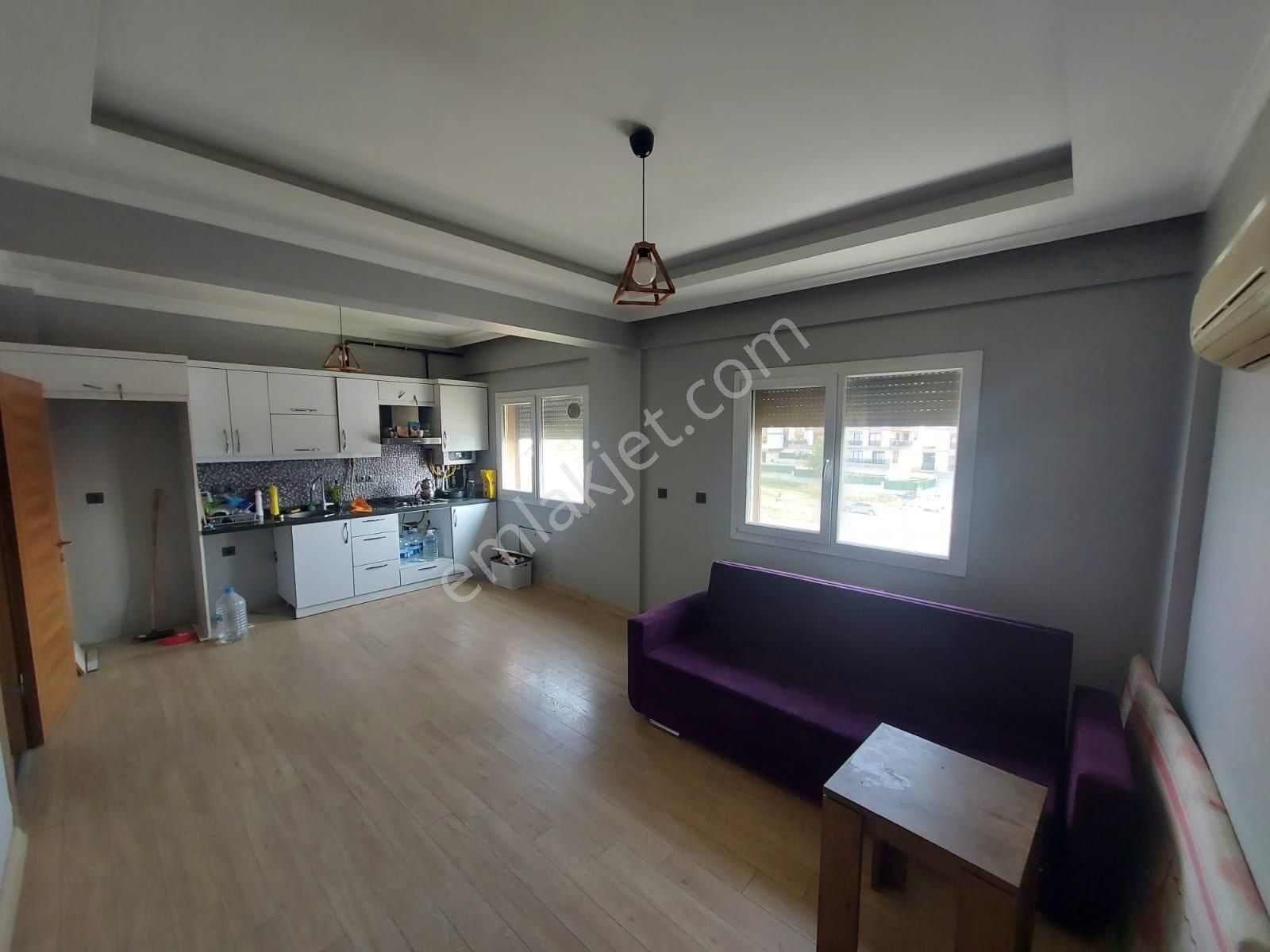 Seferihisar Camikebirde Havuzlu Site İçinde Kiralık 1+1 Daire!!! - Görsel 9