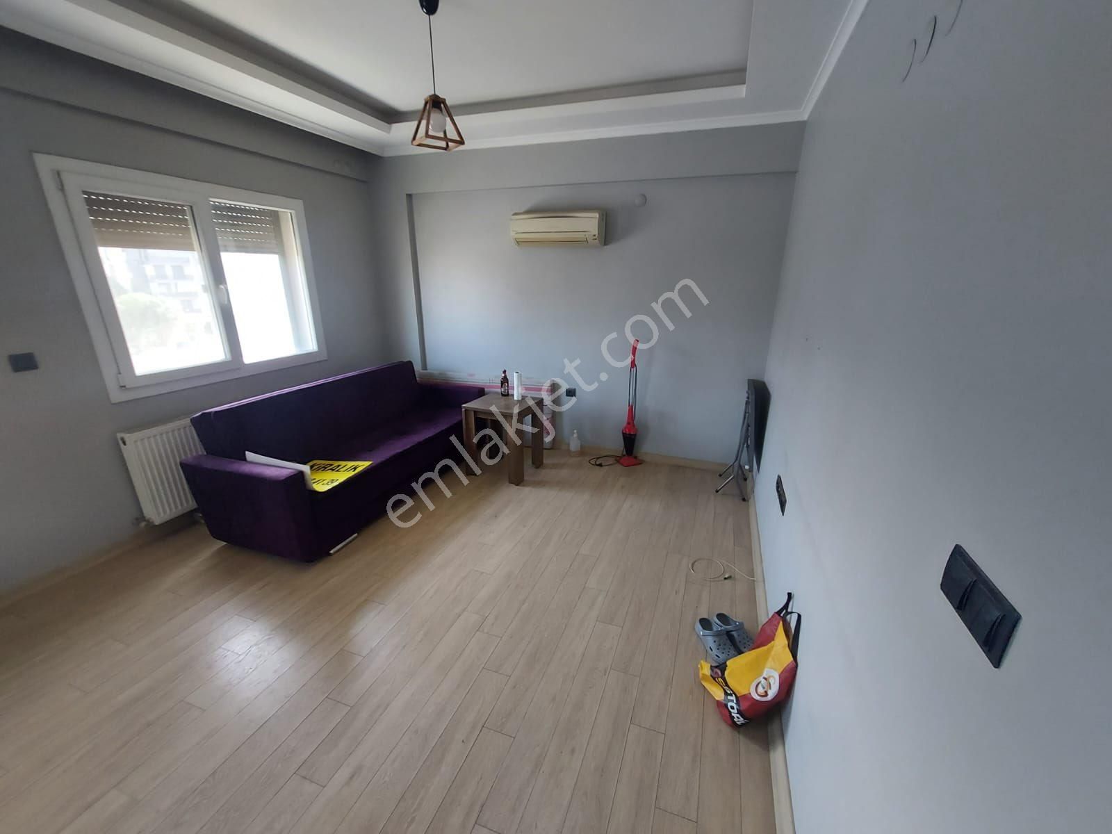 Seferihisar Camikebirde Havuzlu Site İçinde Kiralık 1+1 Daire!!! - Görsel 13