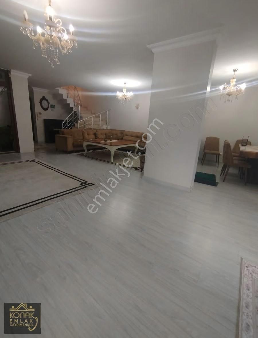 Bahçeşehir Boğazköy'de Satılık 5+2 Villa - Görsel 21