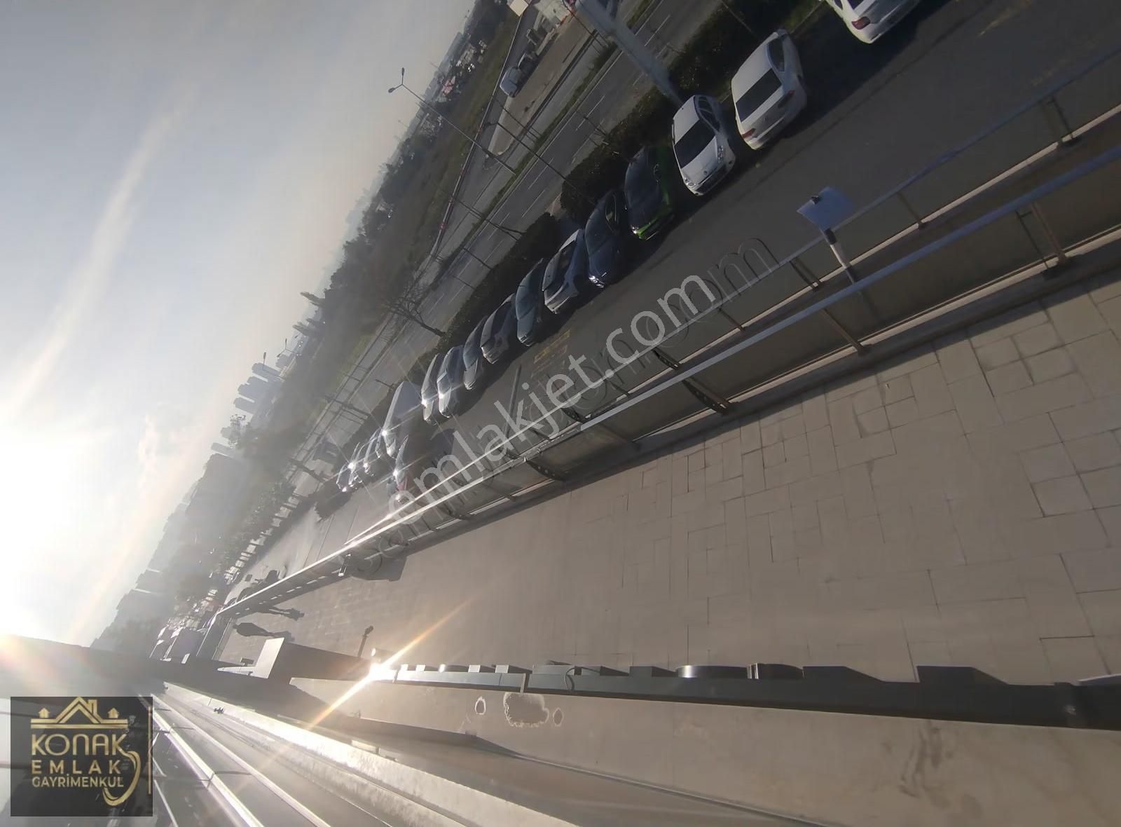 Bahcekent De Flora Carşı Da Kiralık 165 M2 Teraslı Dükkan - Görsel 3