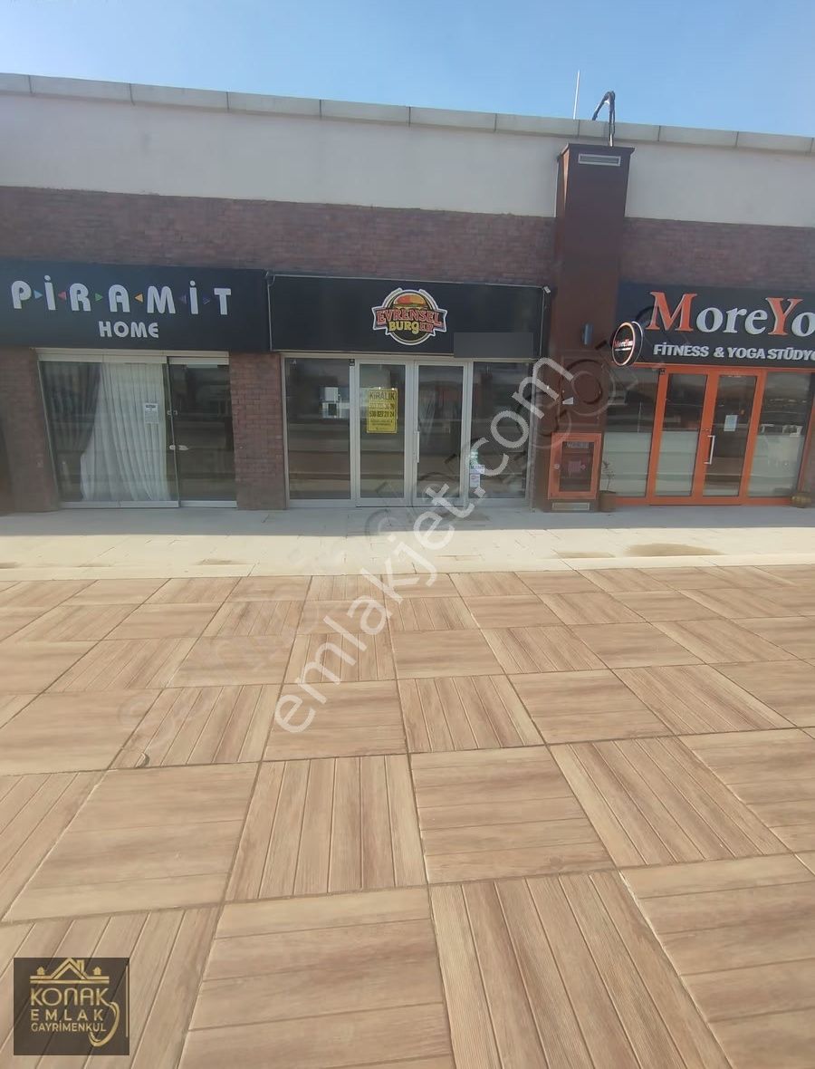 Bahcekent De Flora Carşı Da Kiralık 165 M2 Teraslı Dükkan - Görsel 4