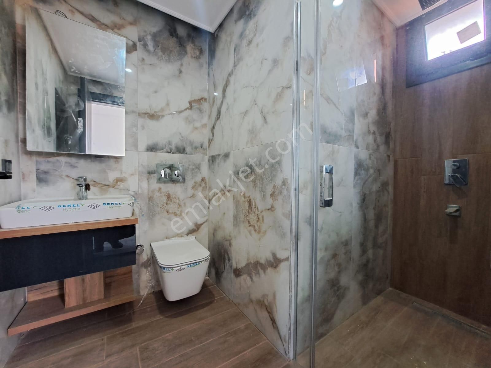 Kuşadası Merkeze Yakın 4+1 Özel Havuzlu Villa - Görsel 14