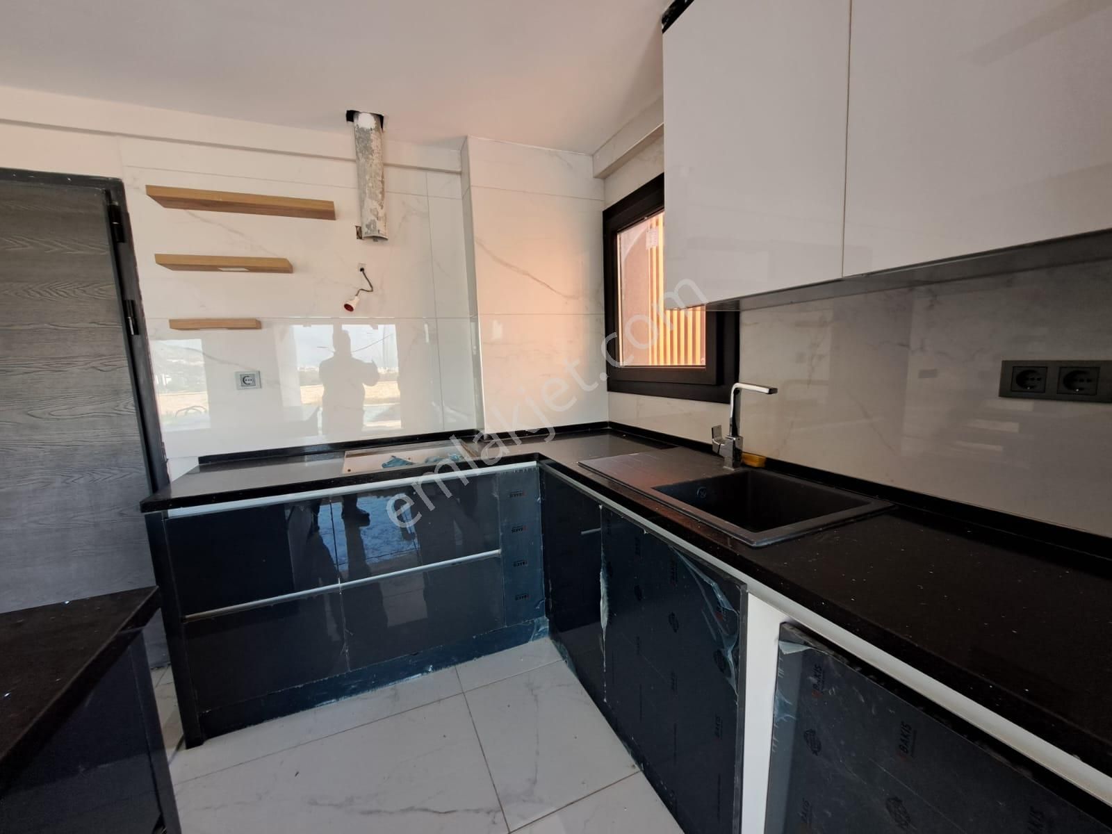 Kuşadası Merkeze Yakın 4+1 Özel Havuzlu Villa - Görsel 35