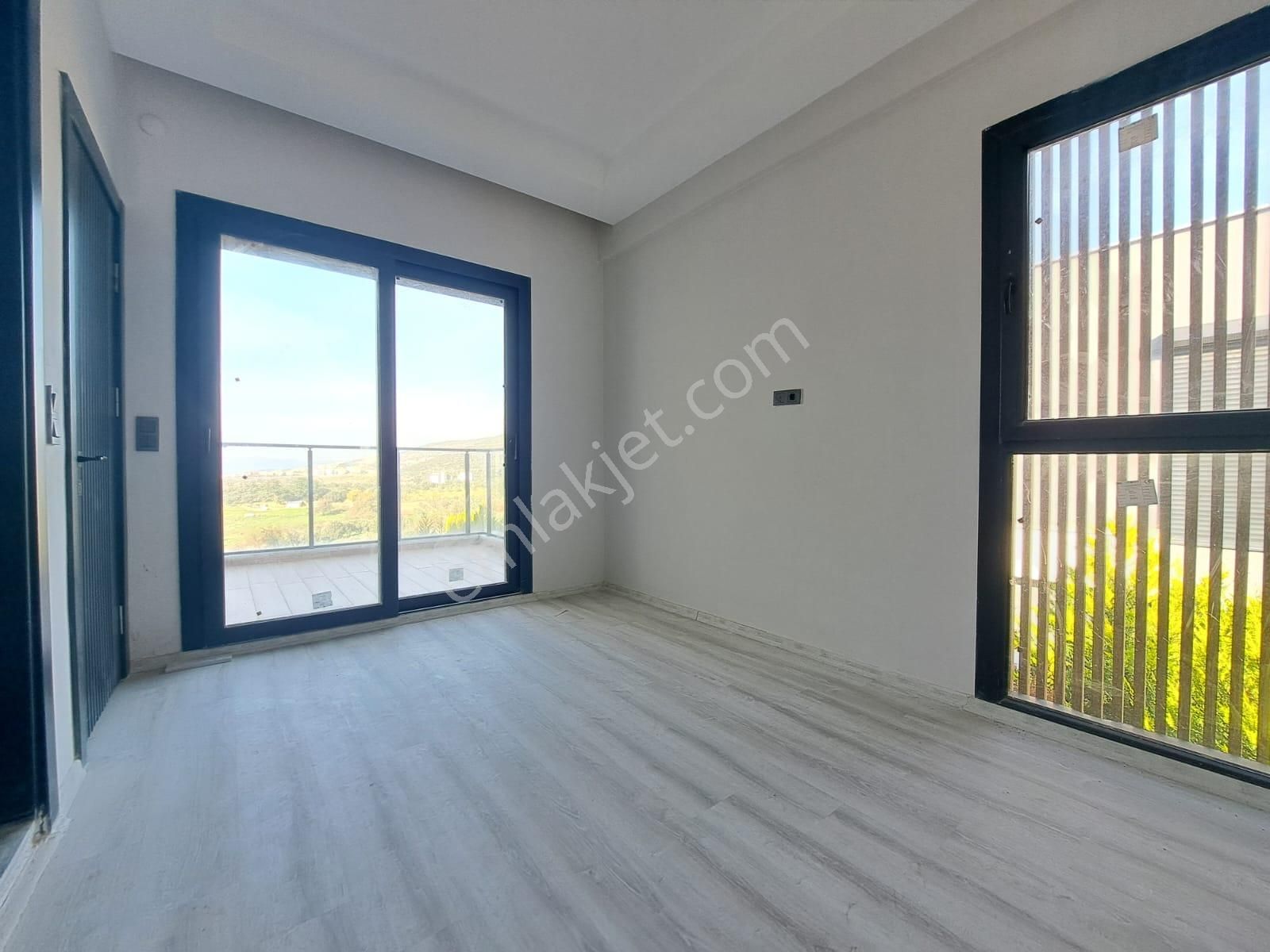 Kuşadası Merkeze Yakın 4+1 Özel Havuzlu Villa - Görsel 27