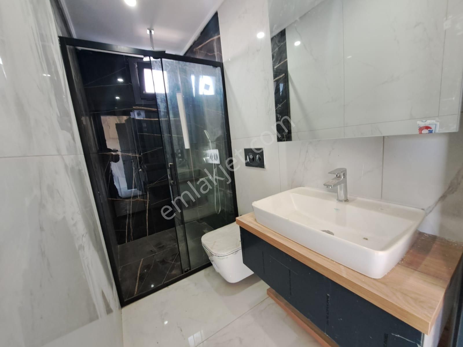 Kuşadası Merkeze Yakın 4+1 Özel Havuzlu Villa - Görsel 18