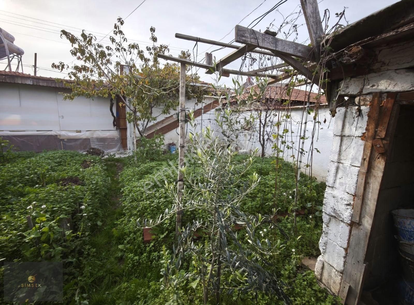 Şimşekten Kızıklıda 4+1 Köy Evi - Görsel 10