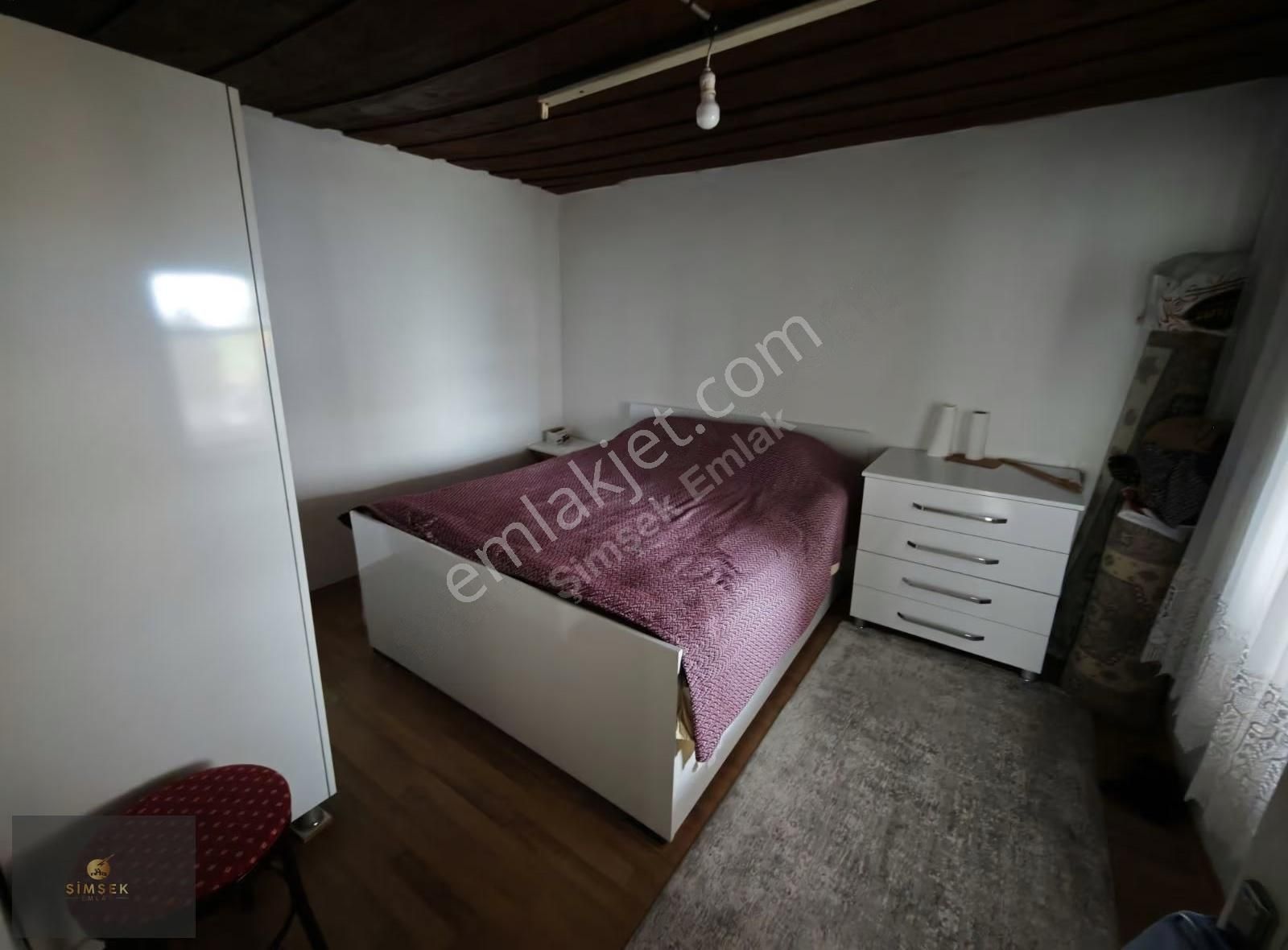 Şimşekten Kızıklıda 4+1 Köy Evi - Görsel 26