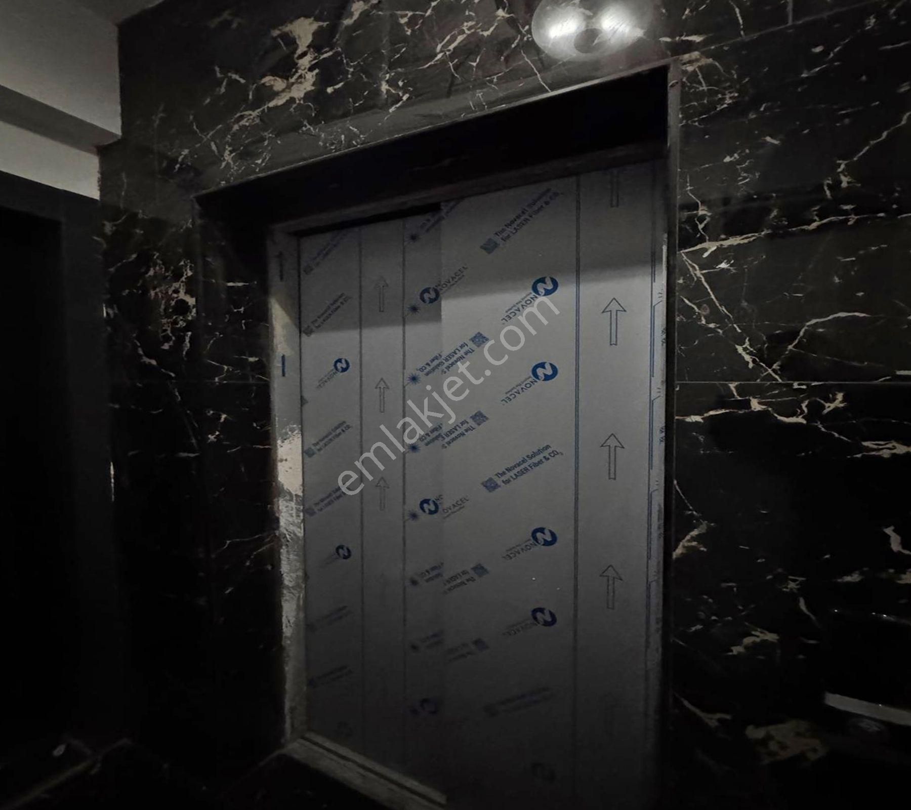 Beylikdüzü Yakuplu Da Satılık 3+1 Arakat Sıfır Daire - Görsel 12