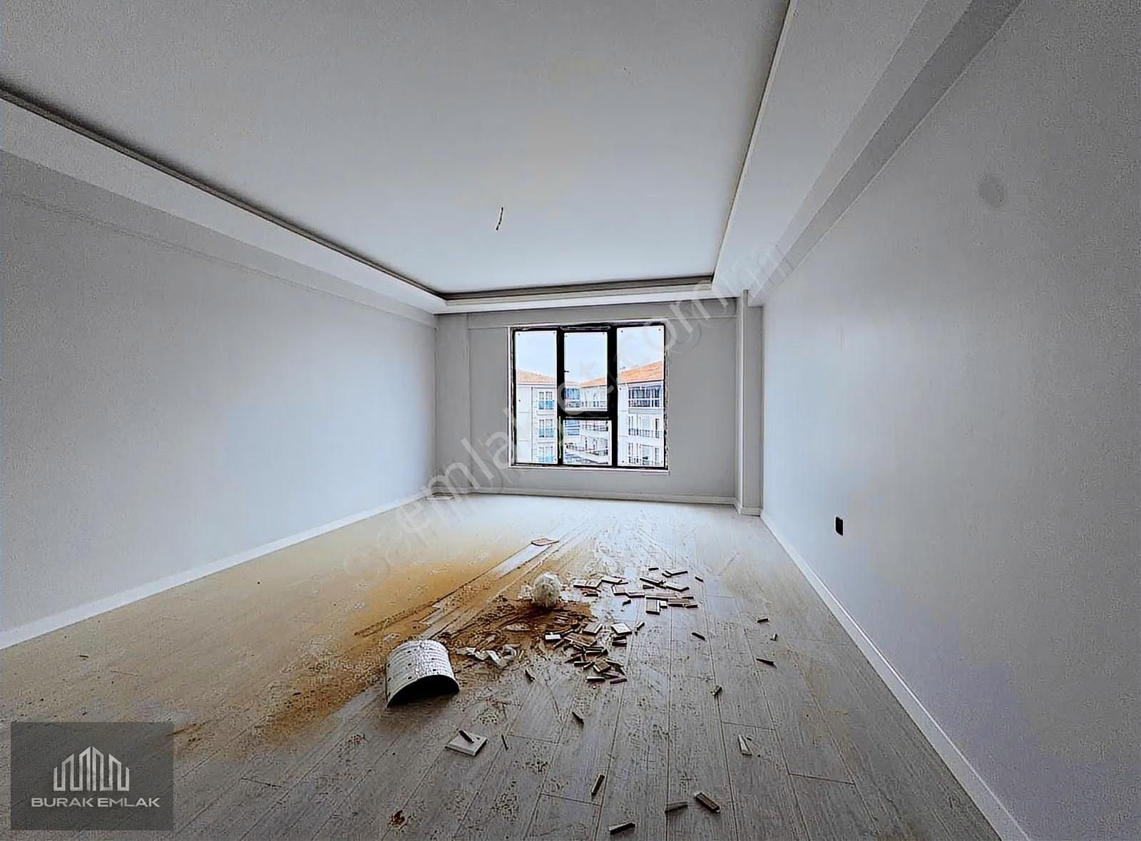 Burak'tan Lüks Sitede Yerden Isıtmalı, Teras Balkonlu Sıfır 2+1 - Görsel 18