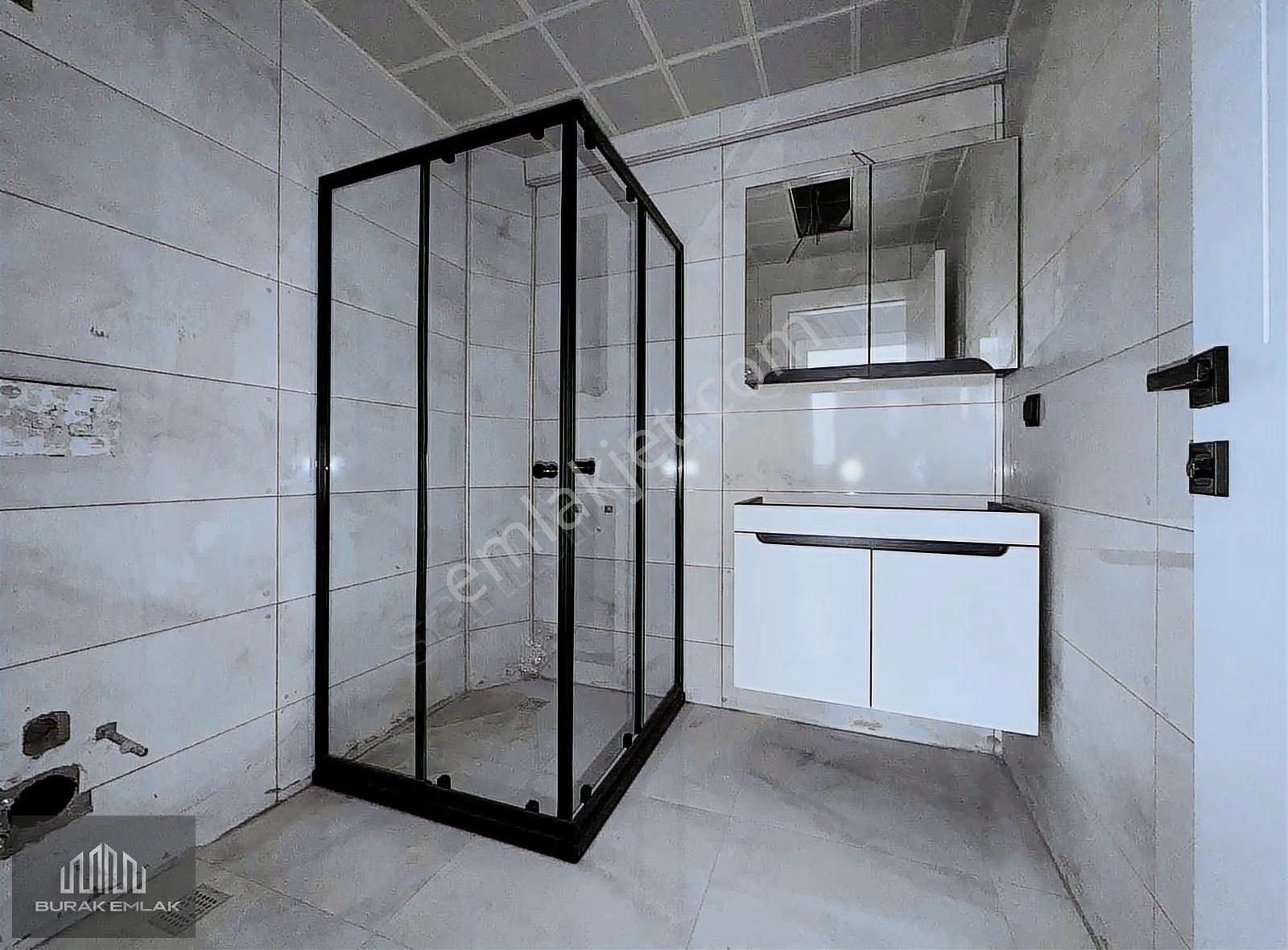 Burak'tan Lüks Sitede Yerden Isıtmalı, Teras Balkonlu Sıfır 2+1 - Görsel 4