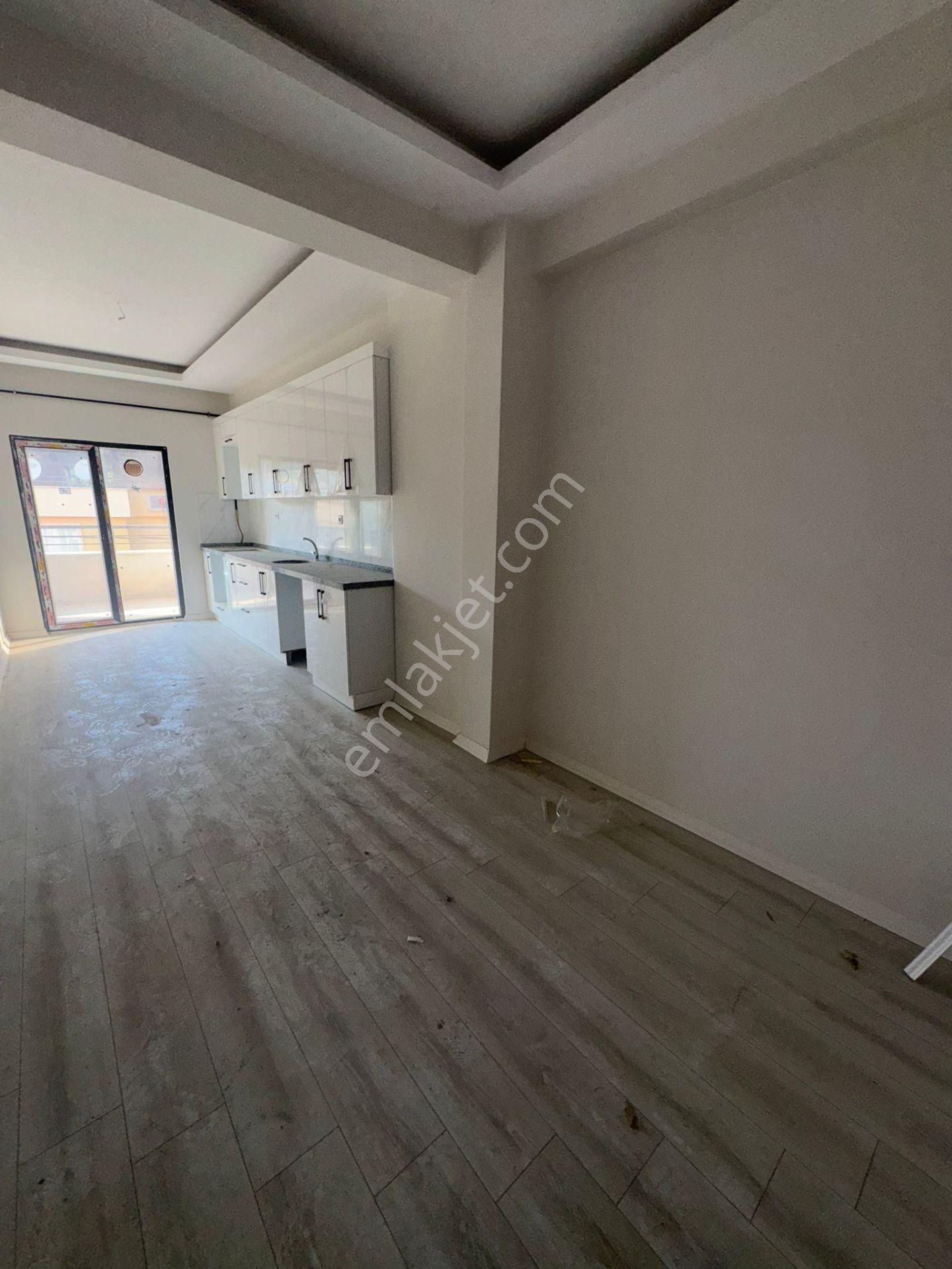 4+2 Geniş Kullanımlı Aileler İçin Emsalsiz Satılık Daire - Görsel 16