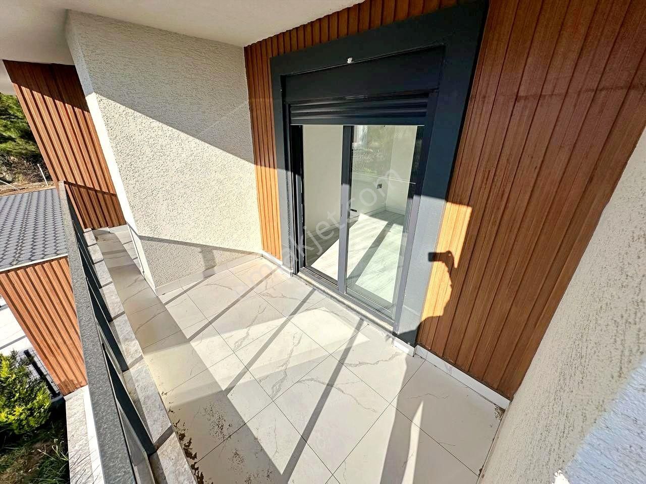 Venüs'den, Gürede Lüx Tasarımlı Geniş Bahçeli 4+1 Satılık Villa - Görsel 25